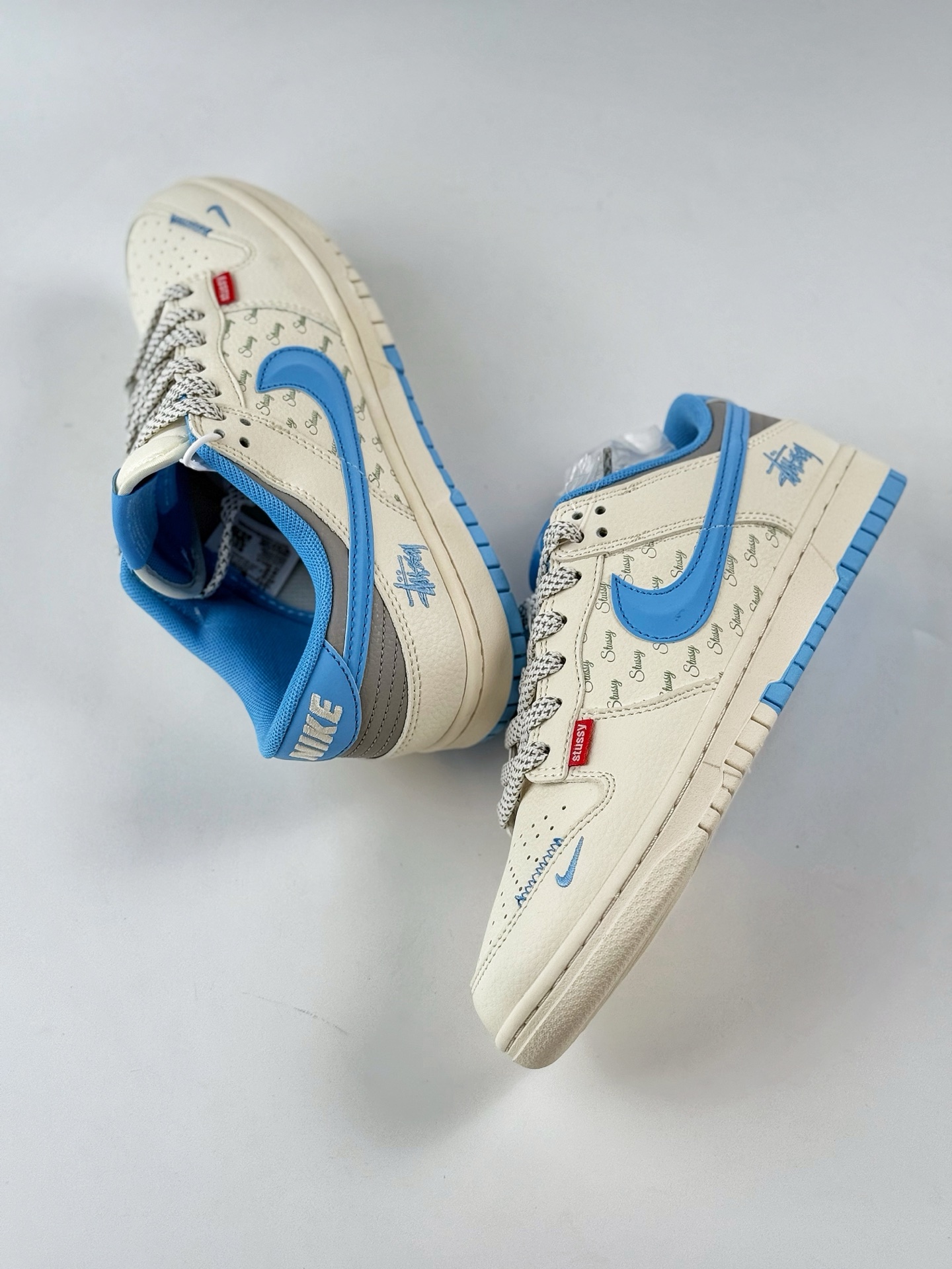 280 Nike SB Dunk Low x Stussy 白蓝小钩满天星 XS6089-539