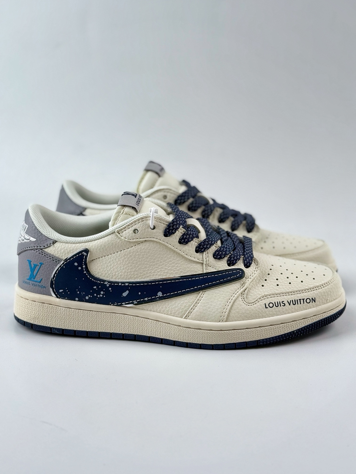 280 Travis Scott x Nike Air Jordan 1 Low x Louis Vuitton Air Jordan 1 Low 反转白灰蓝满天星倒钩 ZH2598-242