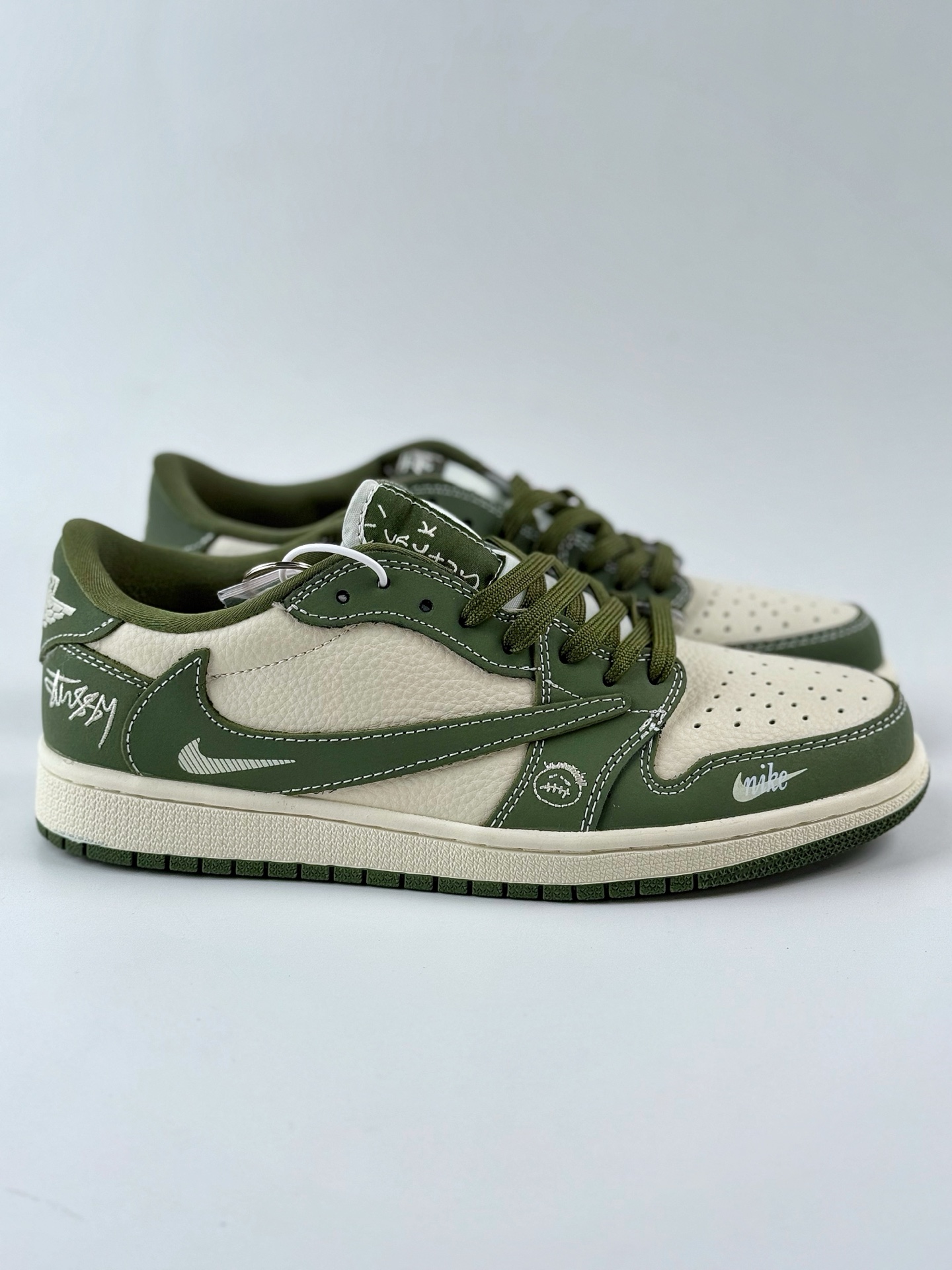 280 Travis Scott x Nike Air Jordan 1 Low x Stussy Air Jordan 1 Low 反转米绿小钩倒钩 XS2024-025