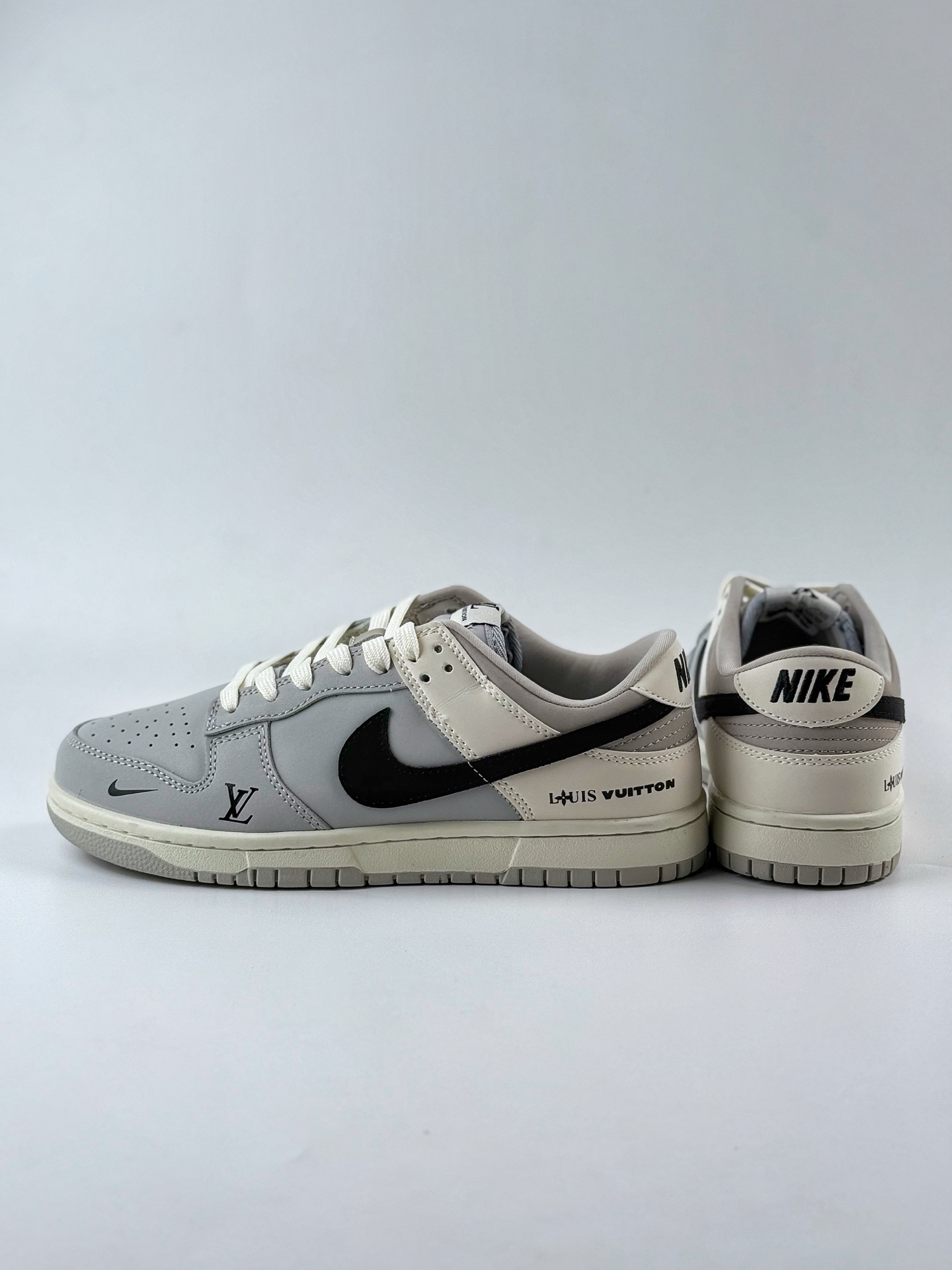 240 Nike SB Dunk Low x Louis Vuitton 灰黑小钩 XY2026-153