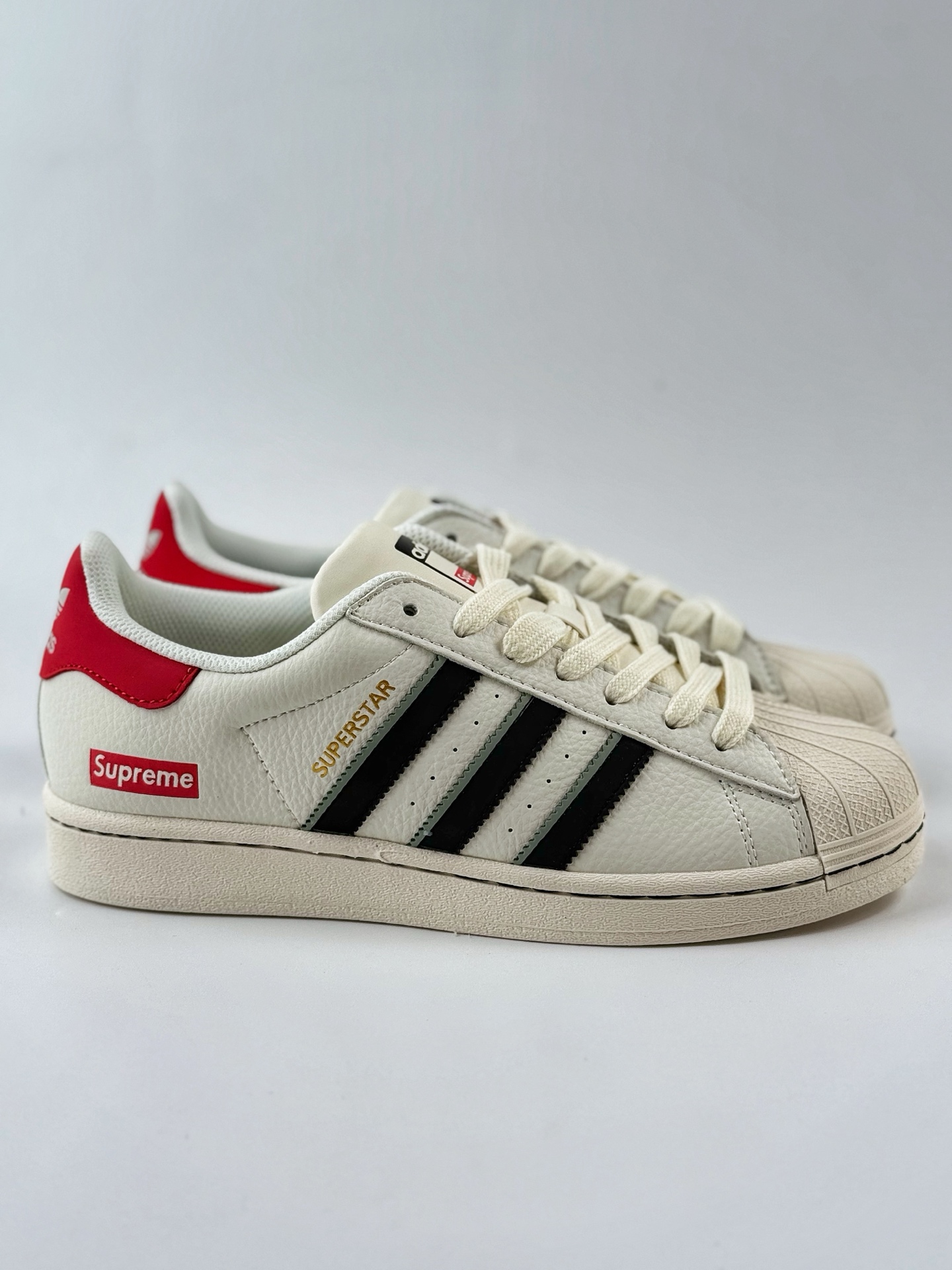 220 AD Originals Superstar x Supreme 白蓝红 JY8905