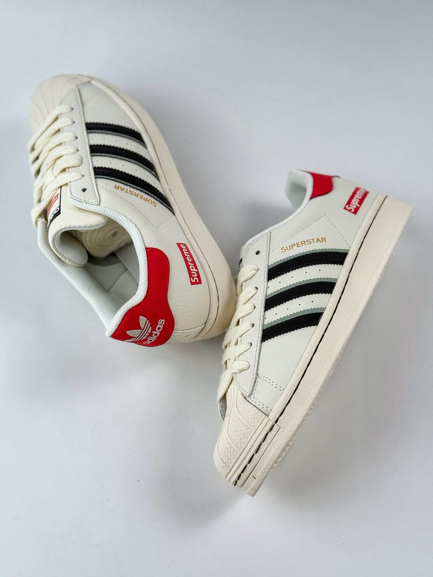 220 AD Originals Superstar x Supreme 白蓝红 JY8905