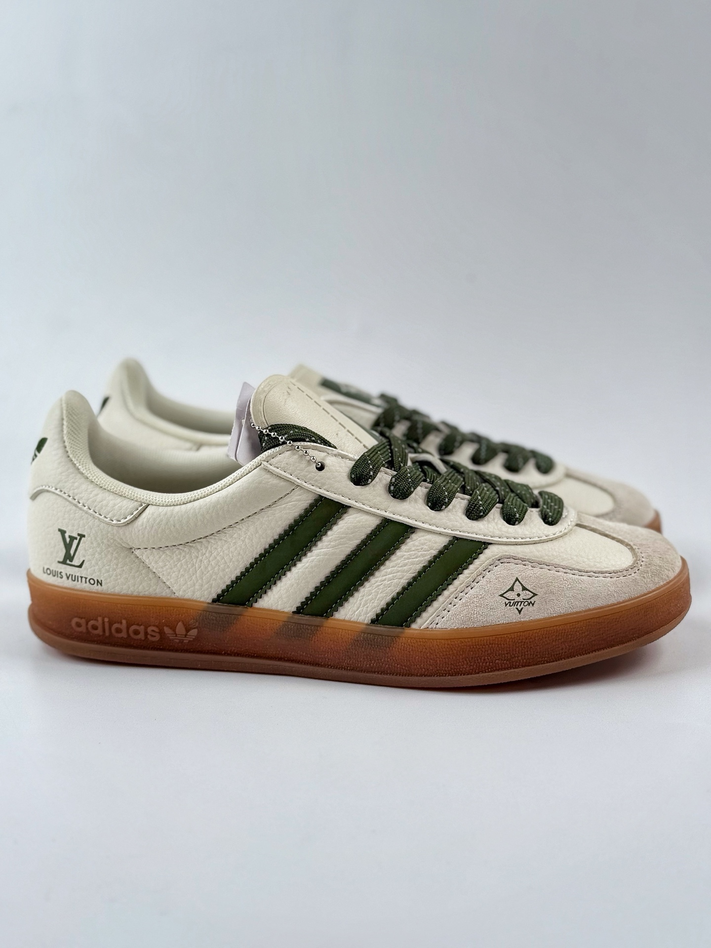 240 adidas originals Samba x Louis Vuitton 米白绿生胶满天星 DM1234-001