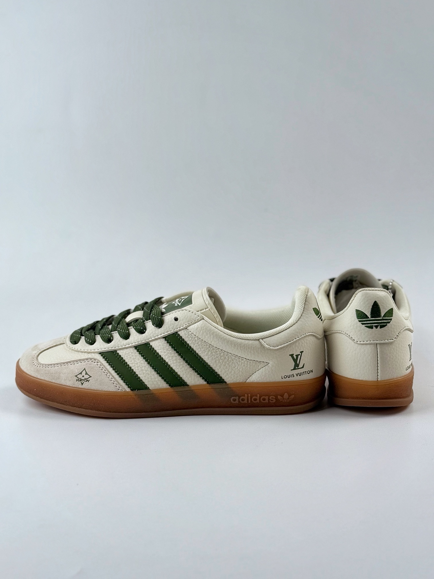 240 adidas originals Samba x Louis Vuitton 米白绿生胶满天星 DM1234-001
