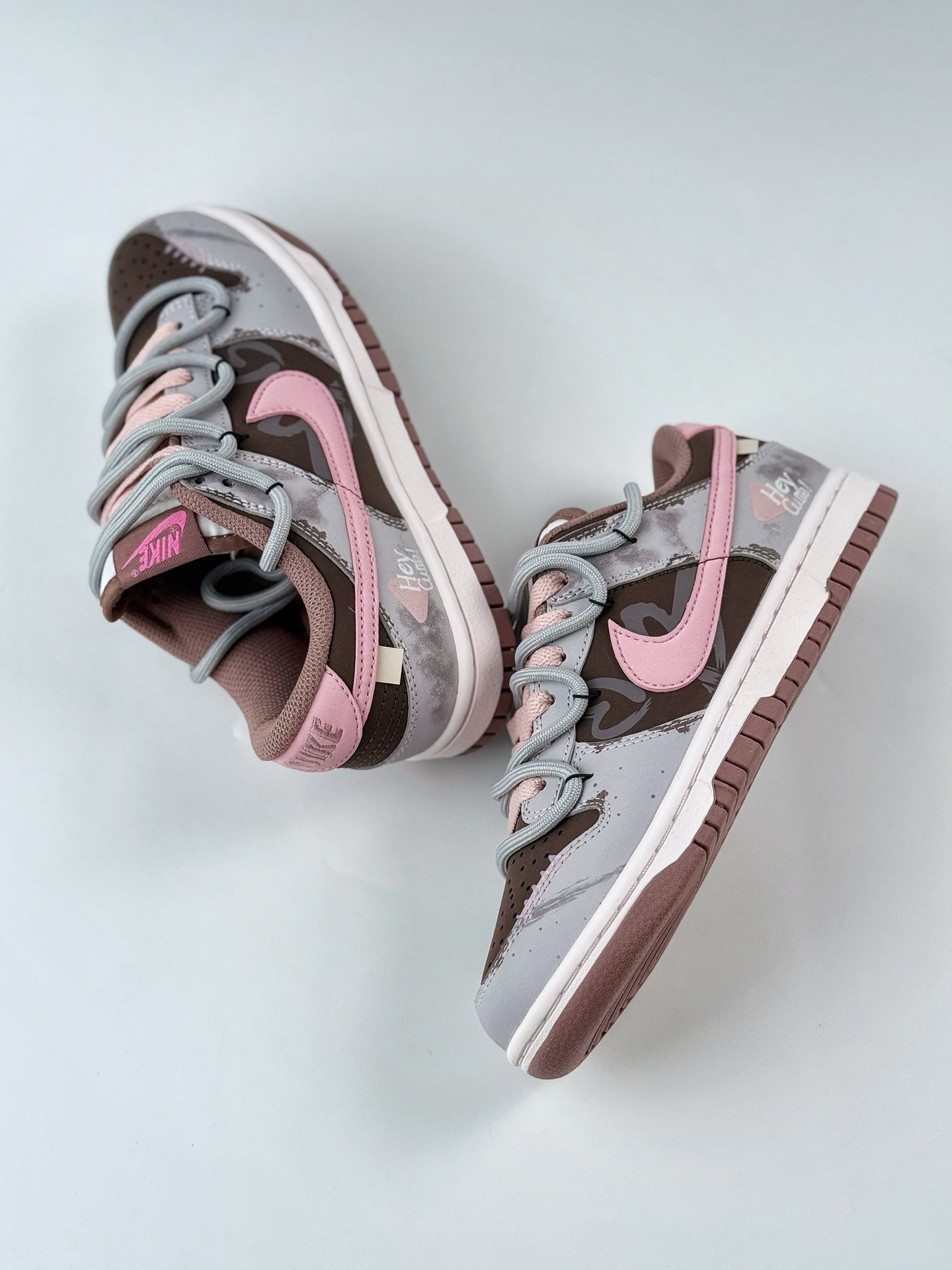 280 Nike SB Dunk Low 考拉派对 粉梦副歌 甜酷辣妹 解构 粉棕黑 FZ3611-208