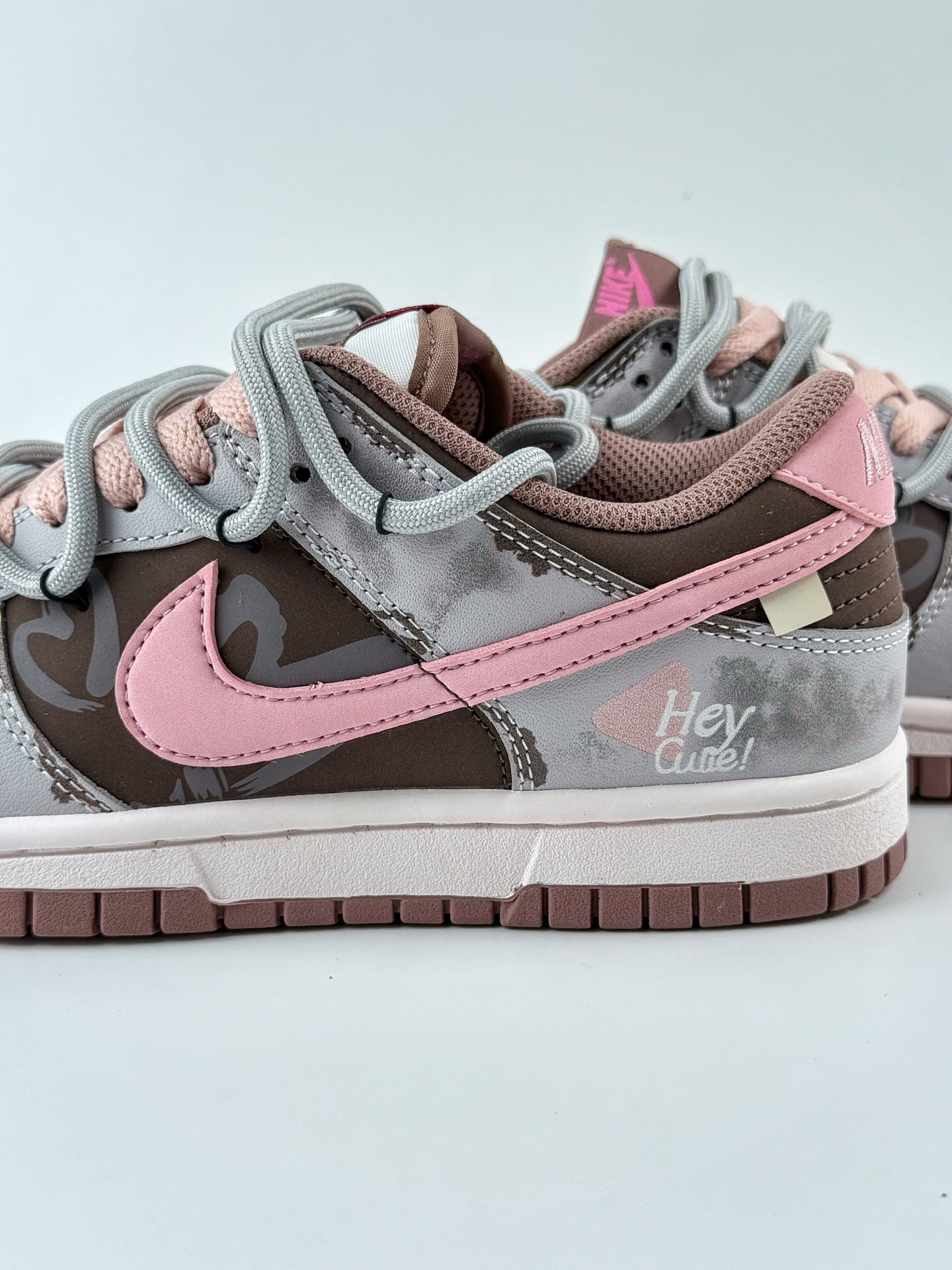 280 Nike SB Dunk Low 考拉派对 粉梦副歌 甜酷辣妹 解构 粉棕黑 FZ3611-208