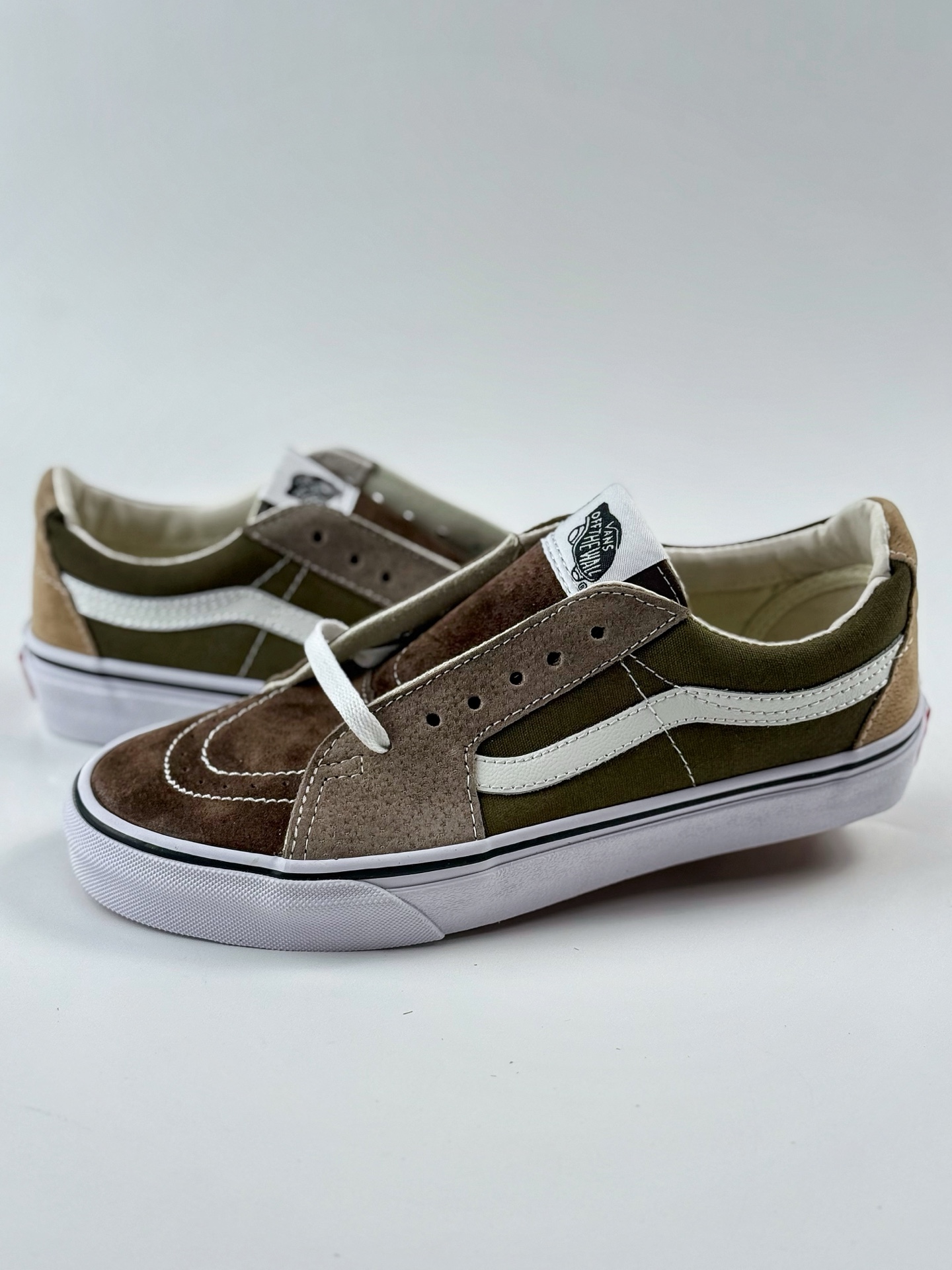 140 VANS范斯Sk8-Low 2022夏季新款 复古棕绿拼接低帮情侣运动休闲帆布鞋滑板鞋 VN0A4UUKB7