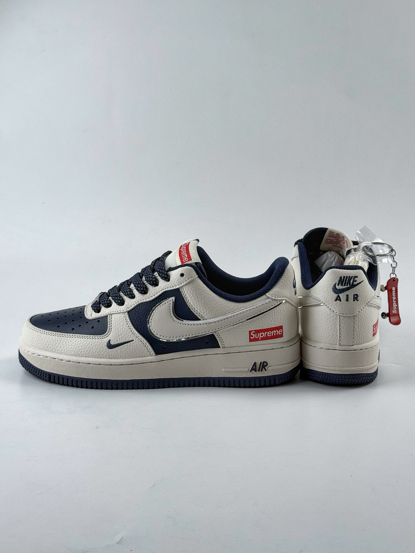 260 Nike Air Force 1 Low 07 x Supreme 白蓝小钩满天星 HH7518-057