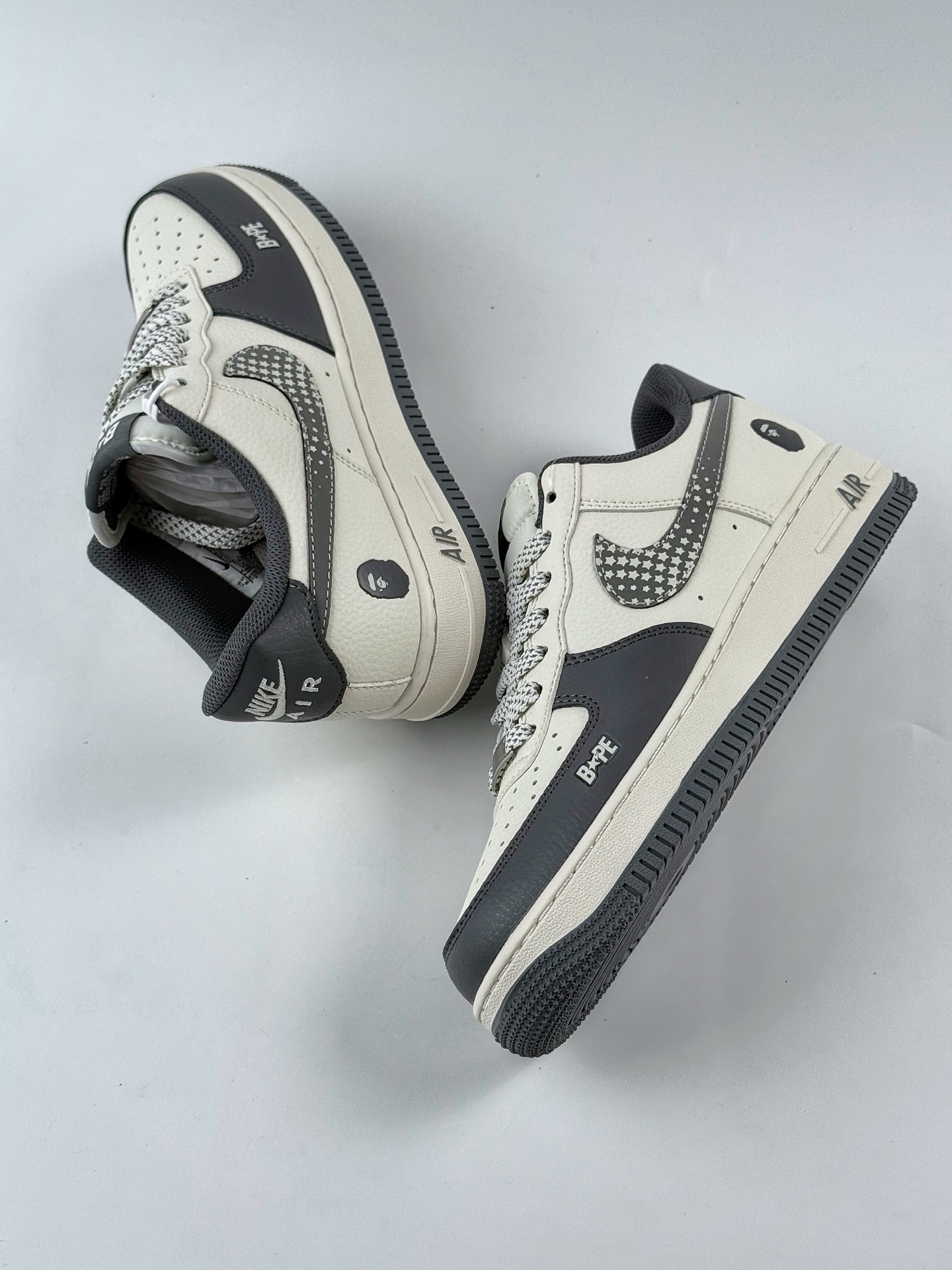 260 Nike Air Force 1 Low 07 x BAPE 白灰满天星 XS1958-570