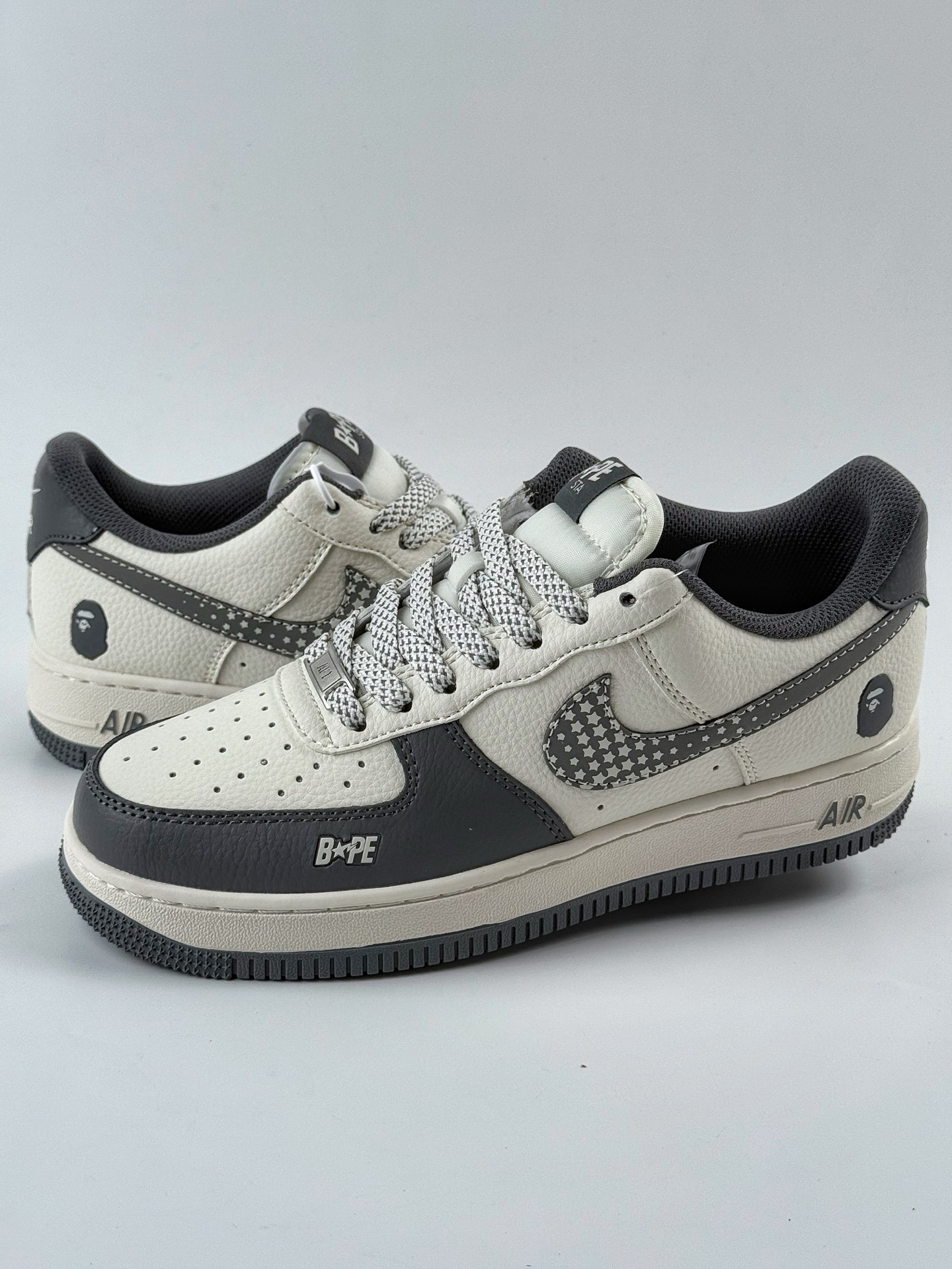 260 Nike Air Force 1 Low 07 x BAPE 白灰满天星 XS1958-570