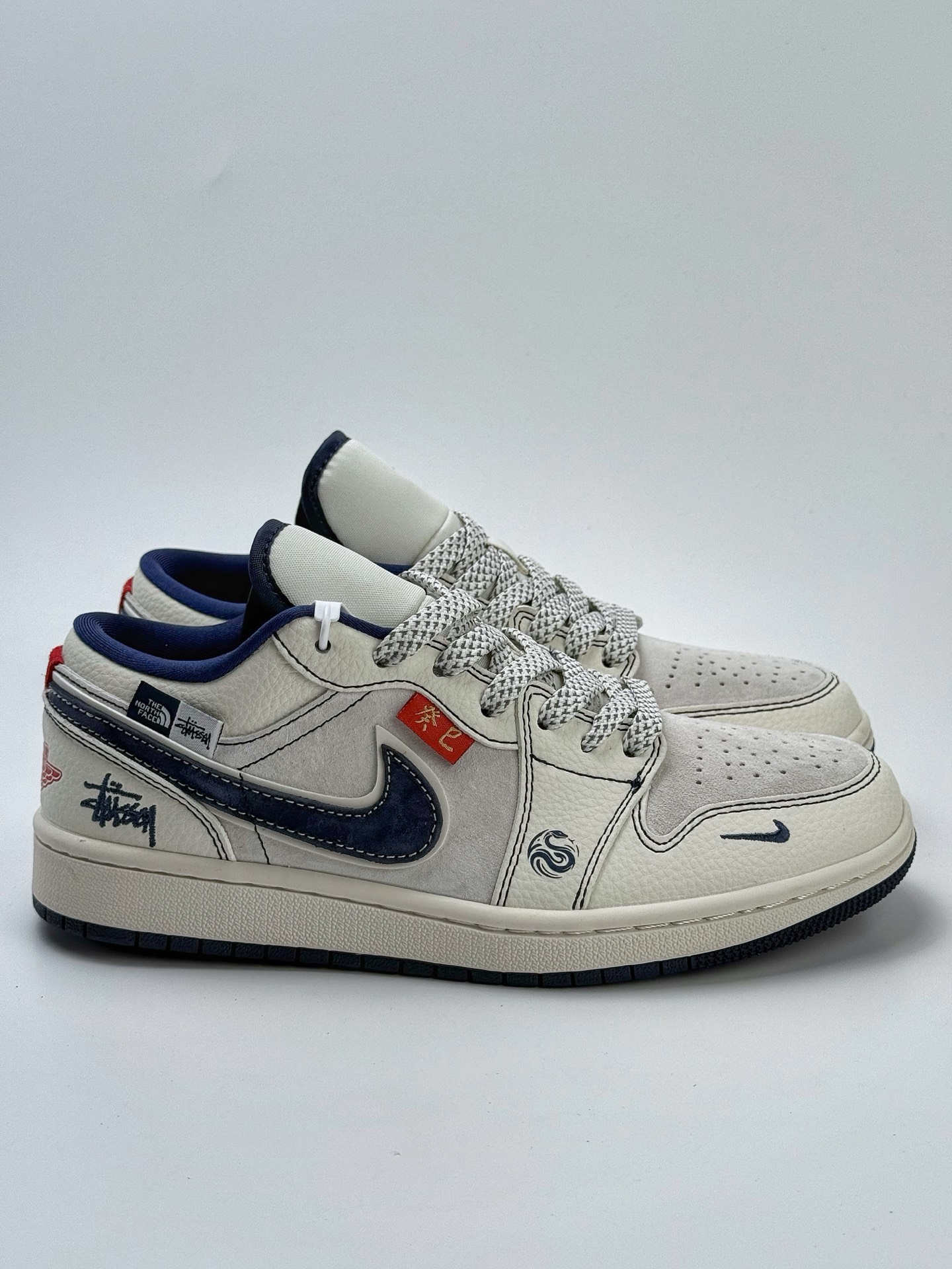 280 Air Jordan 1 Retro Low x Stussy 蛇年限定 白蓝小钩满天星 YX5066-316
