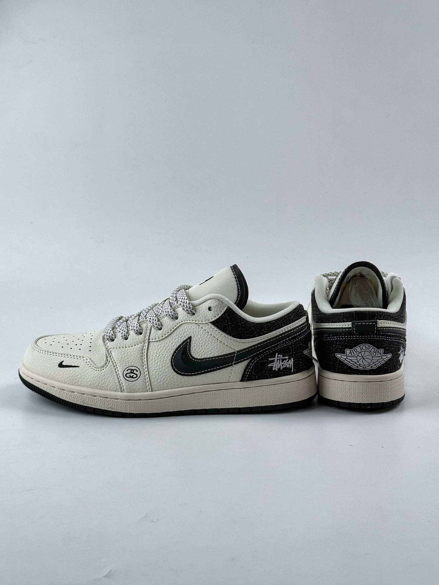 280 Air Jordan 1 Retro Low x Stussy 白黑牛仔布小钩满天星 XS6086-561
