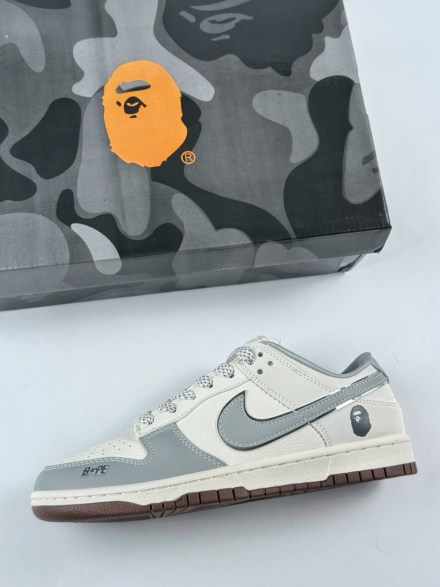 280 Nike SB Dunk Low x BAPE 灰白满天星 JJ2508-558