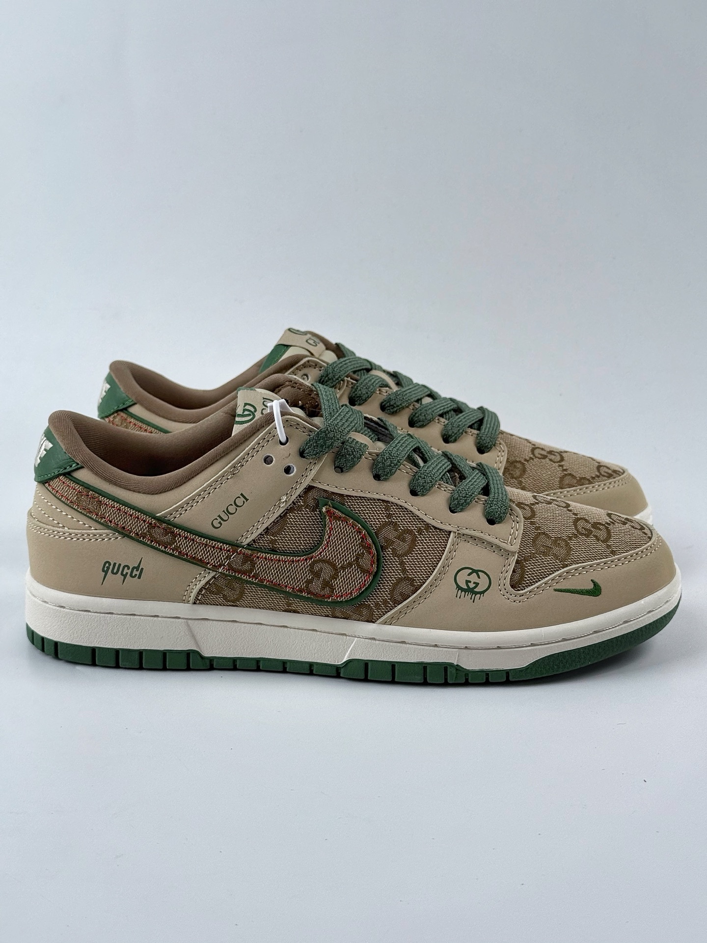 240 Nike SB Dunk Low x GUCCI 棕绿小钩 XD1588-208
