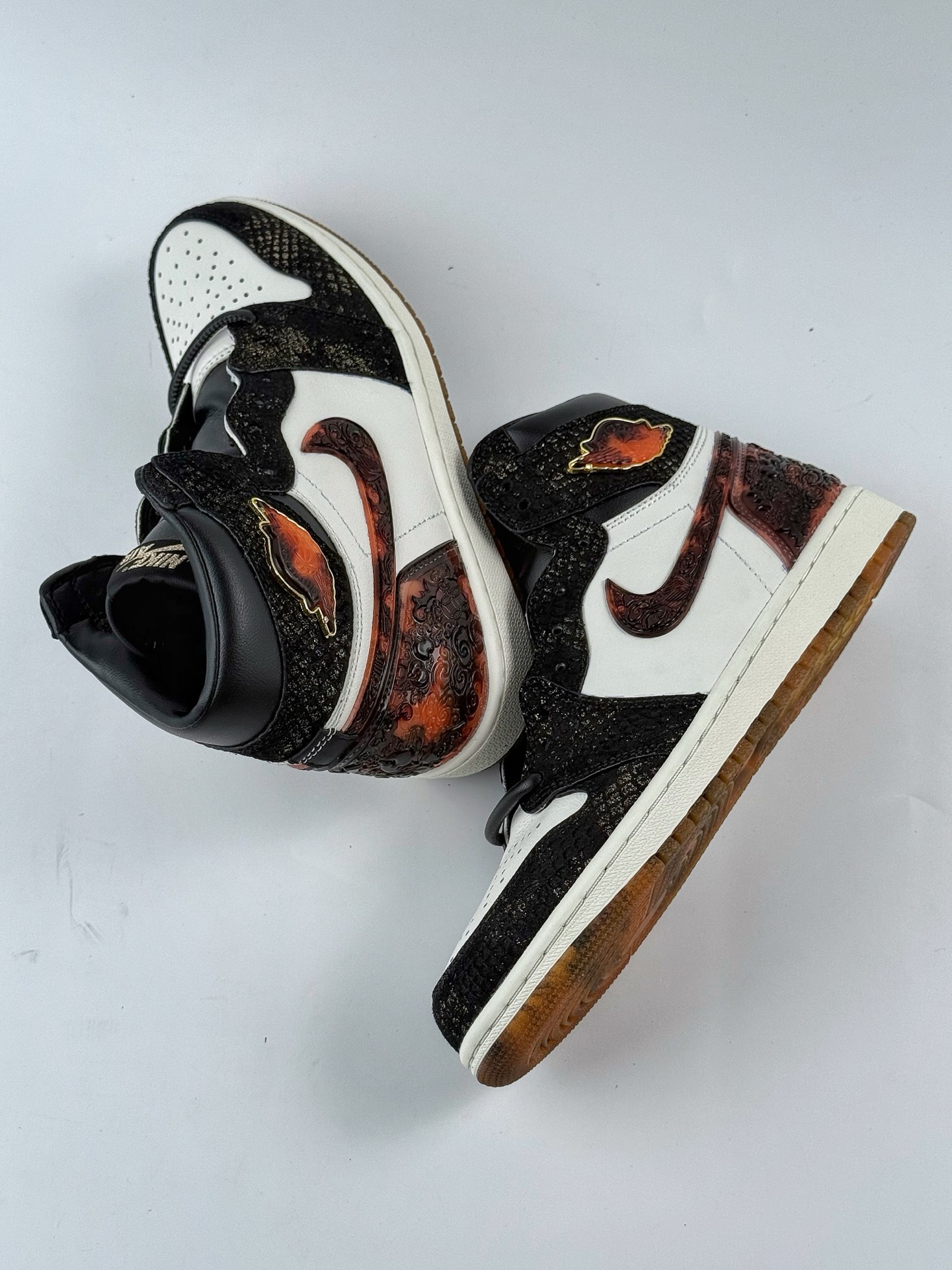350 莞产原底面 市售最高版本 Air Jordan 1 Retro High XUANWU ”玄武” 亚洲限定蛇年CNY IB3165-091