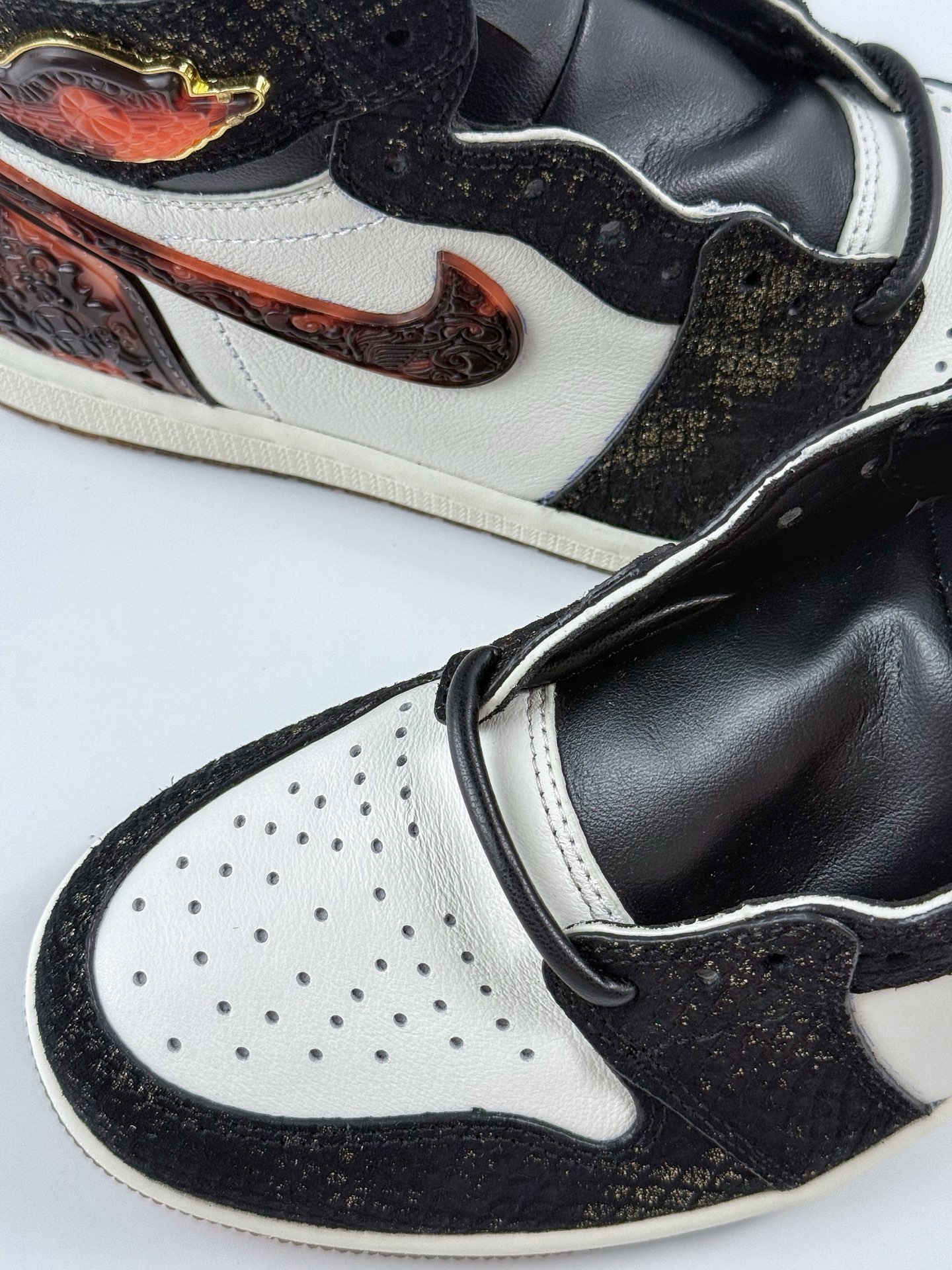 350 莞产原底面 市售最高版本 Air Jordan 1 Retro High XUANWU ”玄武” 亚洲限定蛇年CNY IB3165-091