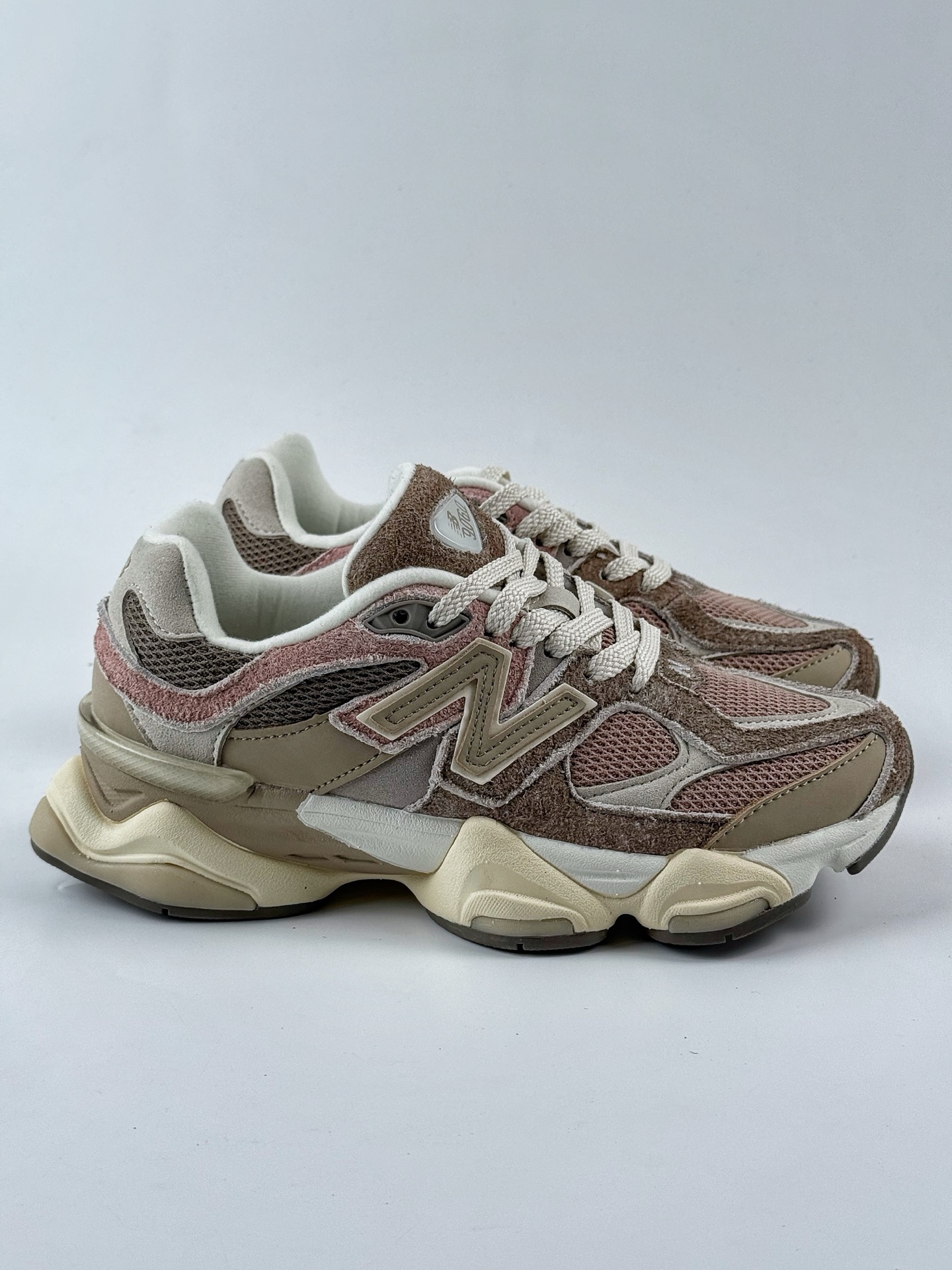 210 Joe Freshgoods x New Balance 版本 NB9060 联名款 复古休闲运动慢跑鞋 U9060NBT