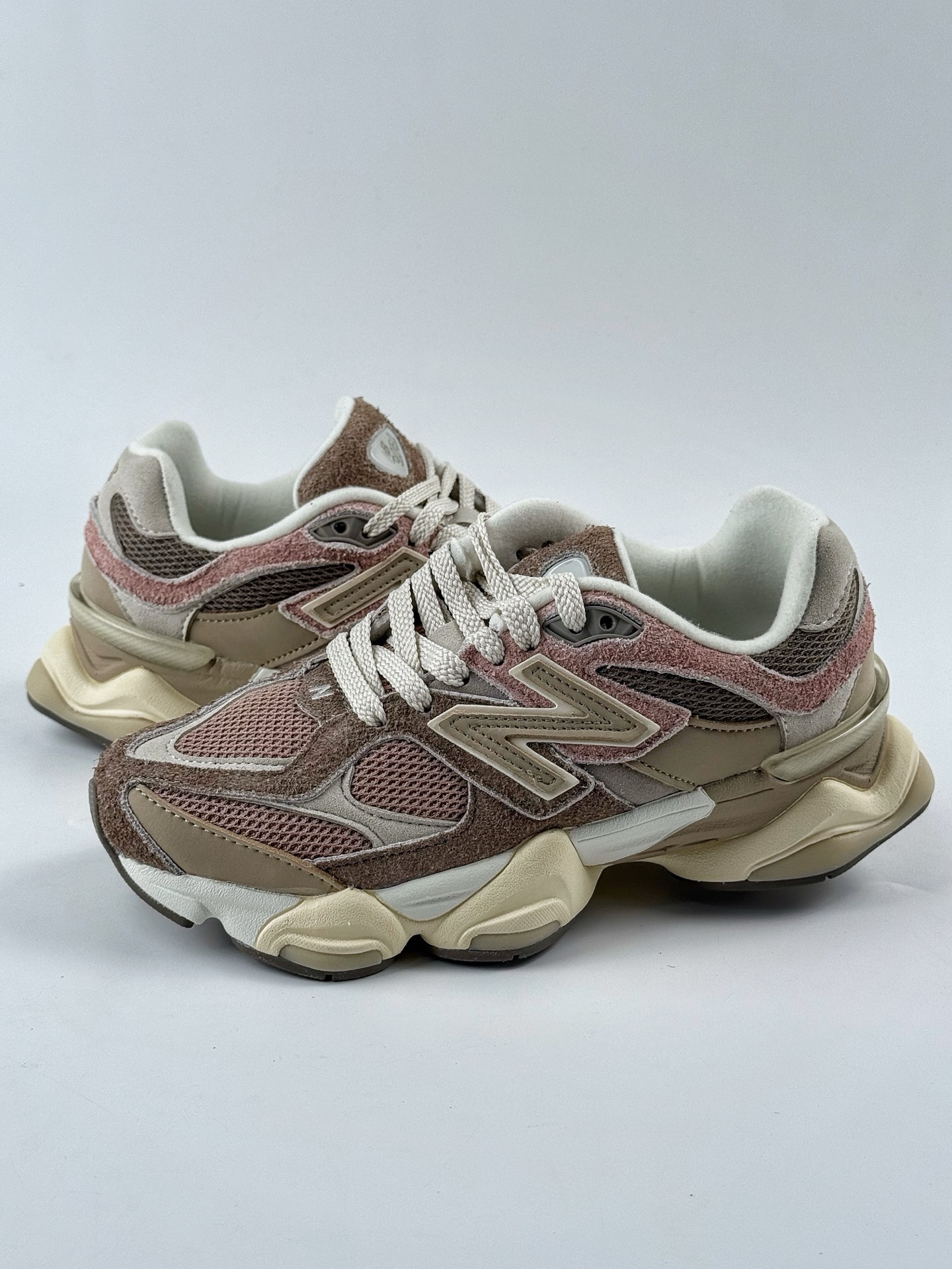 210 Joe Freshgoods x New Balance 版本 NB9060 联名款 复古休闲运动慢跑鞋 U9060NBT
