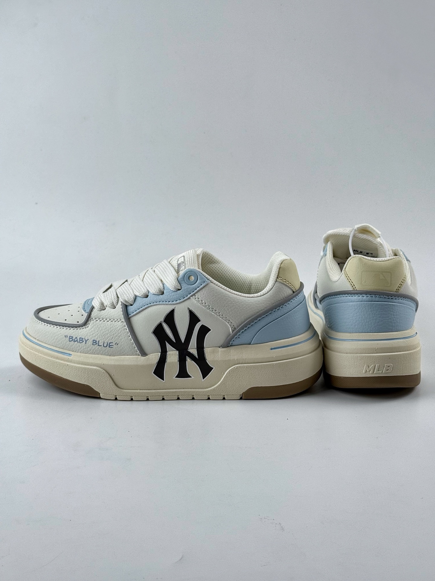 170 NY美国榄球洋基队 x MLB Chunky Runner Basic 厚底老爹厚底休闲运动慢跑鞋 3ASXCA12N