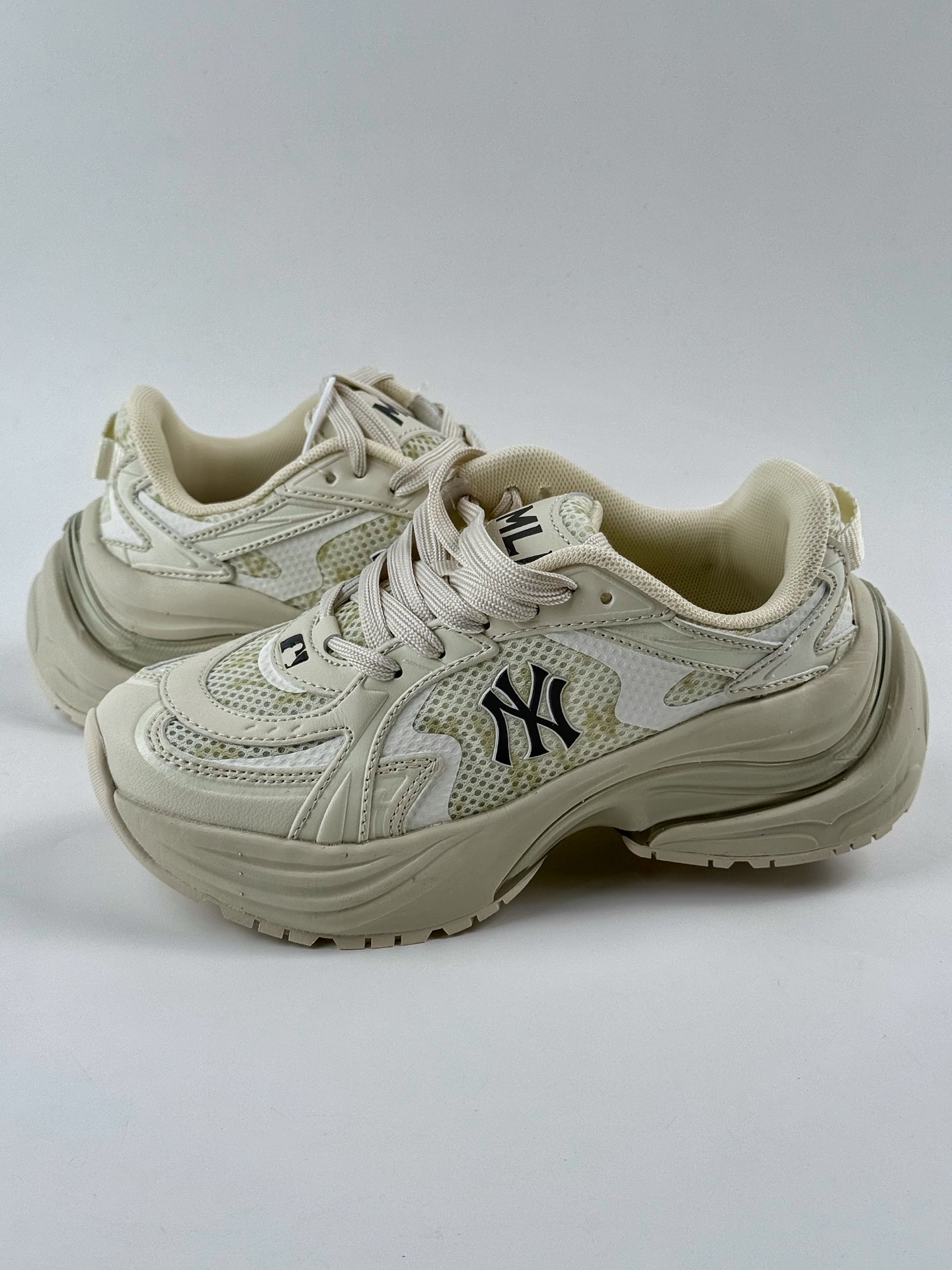 200 NY美国榄球洋基队 x MLB Chunky Runner Basic 厚底老爹厚底休闲运动慢跑鞋 3ARNSPL5N