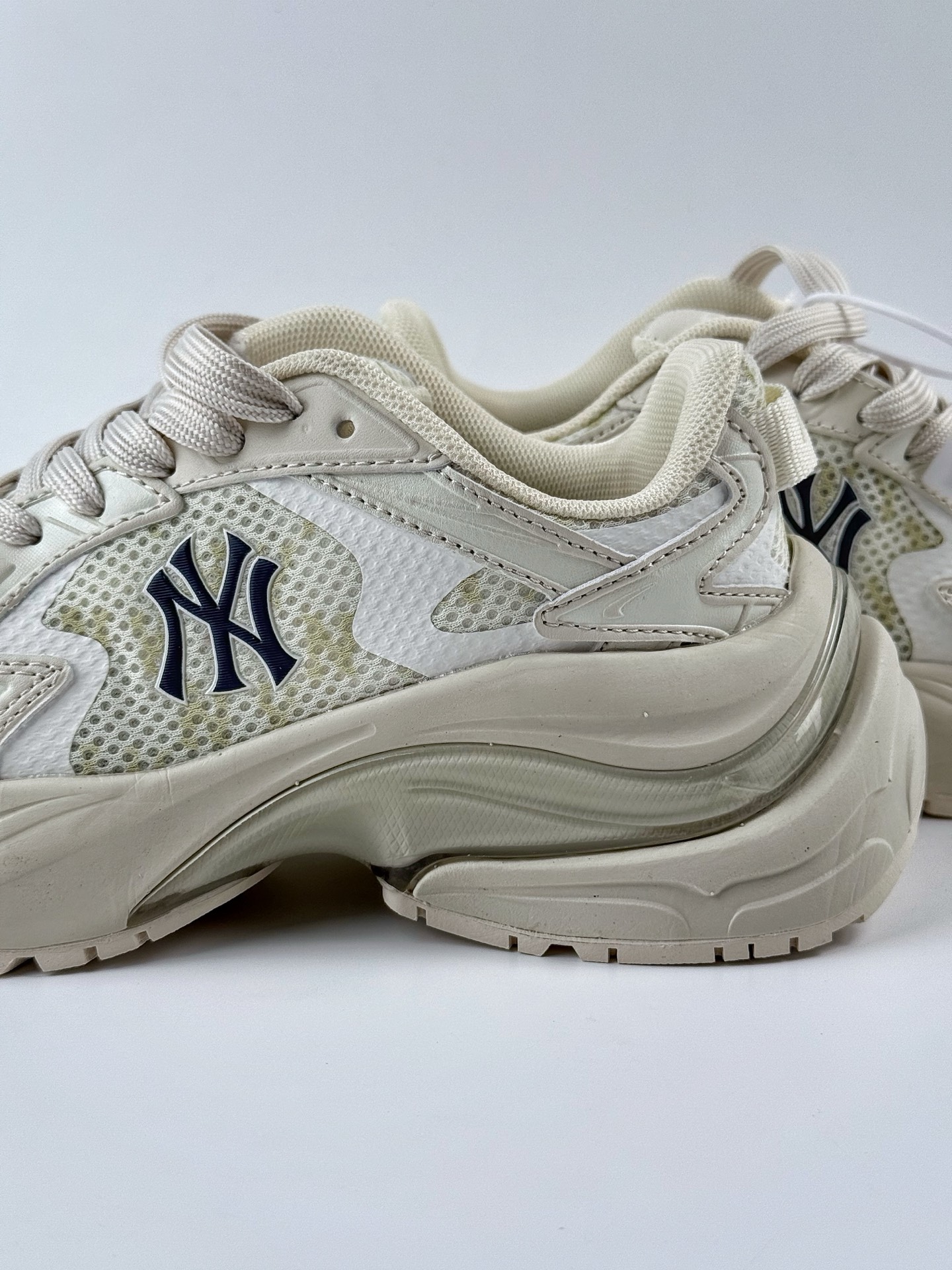 200 NY美国榄球洋基队 x MLB Chunky Runner Basic 厚底老爹厚底休闲运动慢跑鞋 3ARNSPL5N