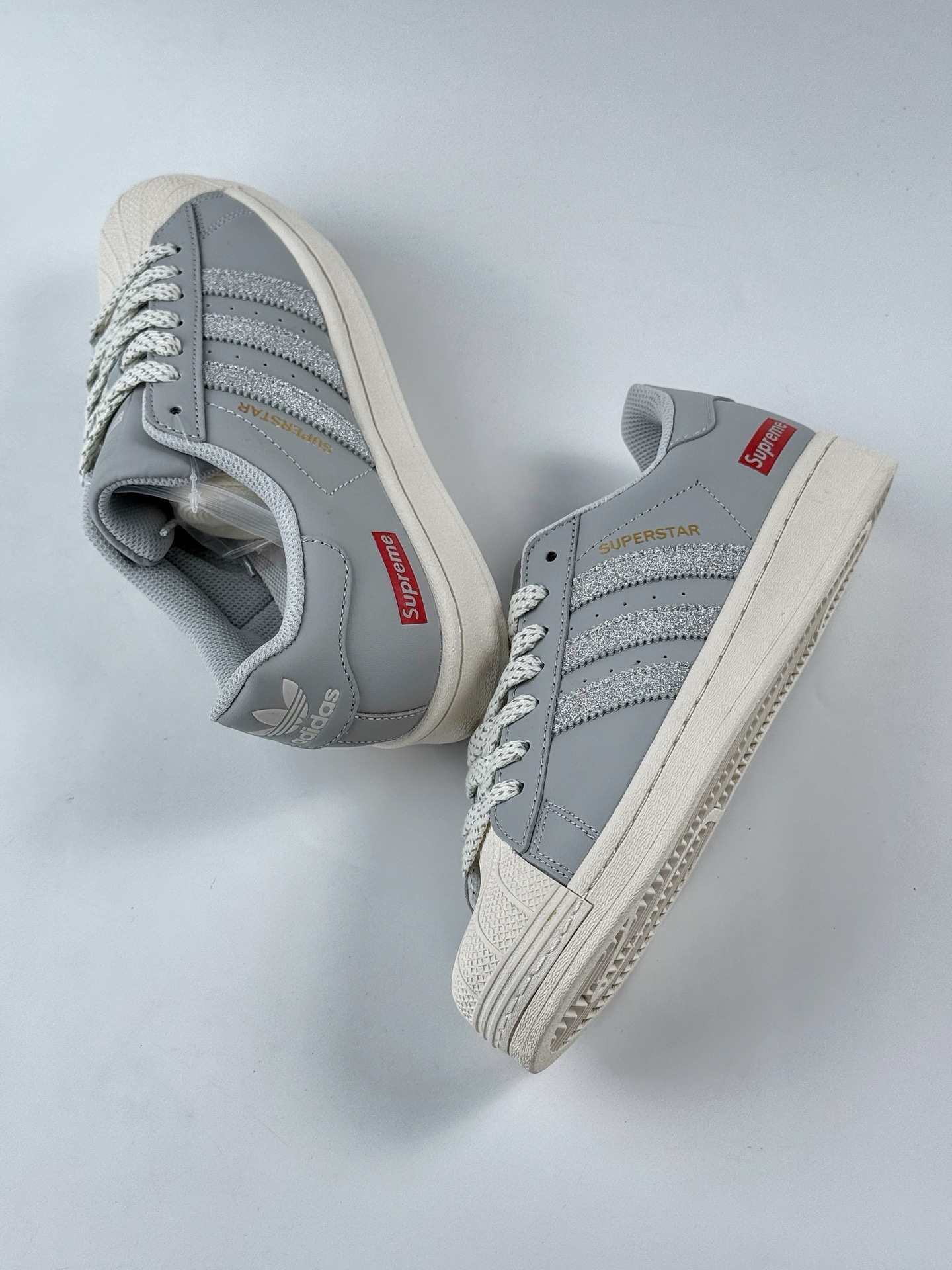 220 AD Originals Superstar x Supreme 灰白满天星 HD2208