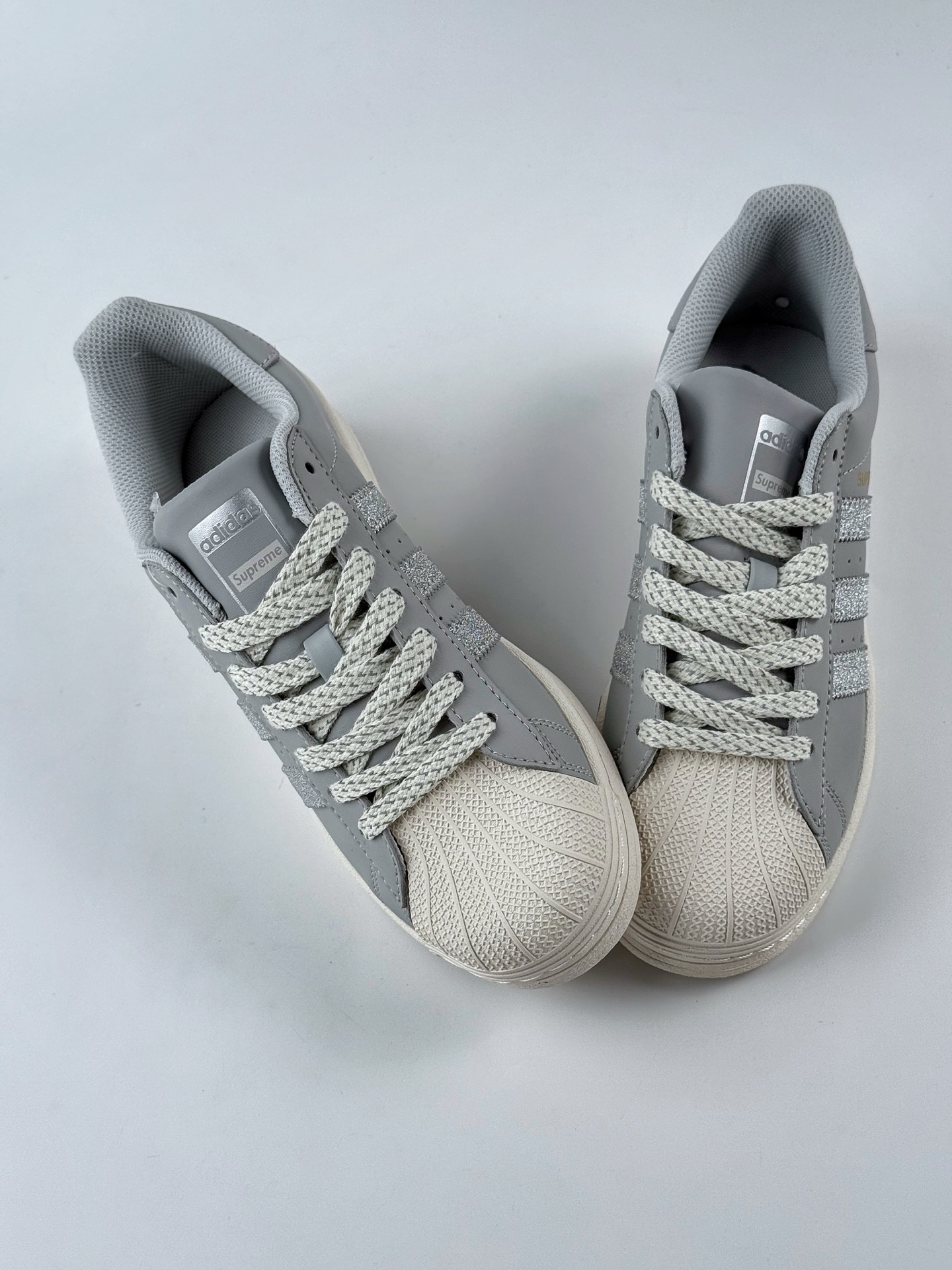 220 AD Originals Superstar x Supreme 灰白满天星 HD2208