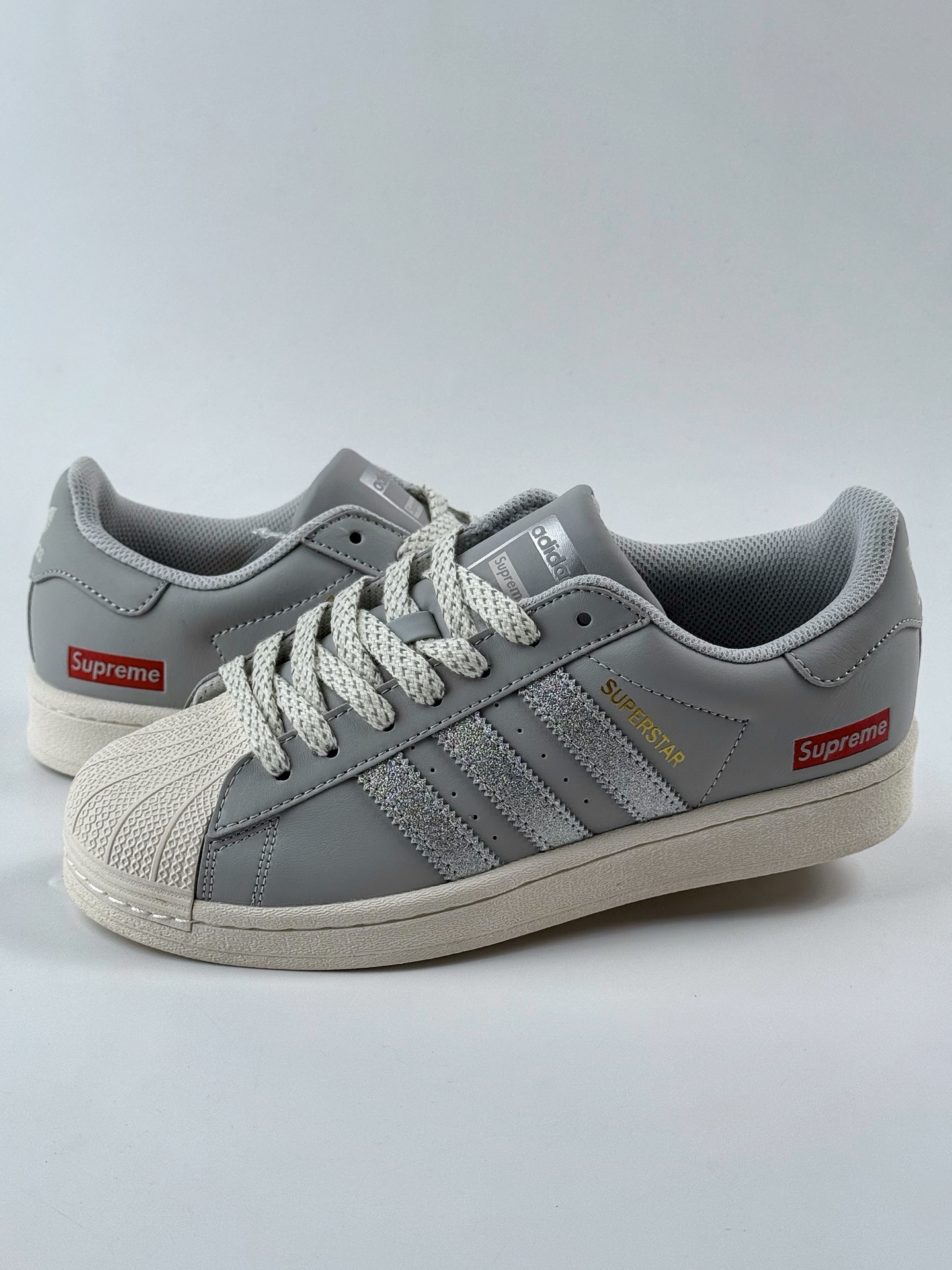 220 AD Originals Superstar x Supreme 灰白满天星 HD2208