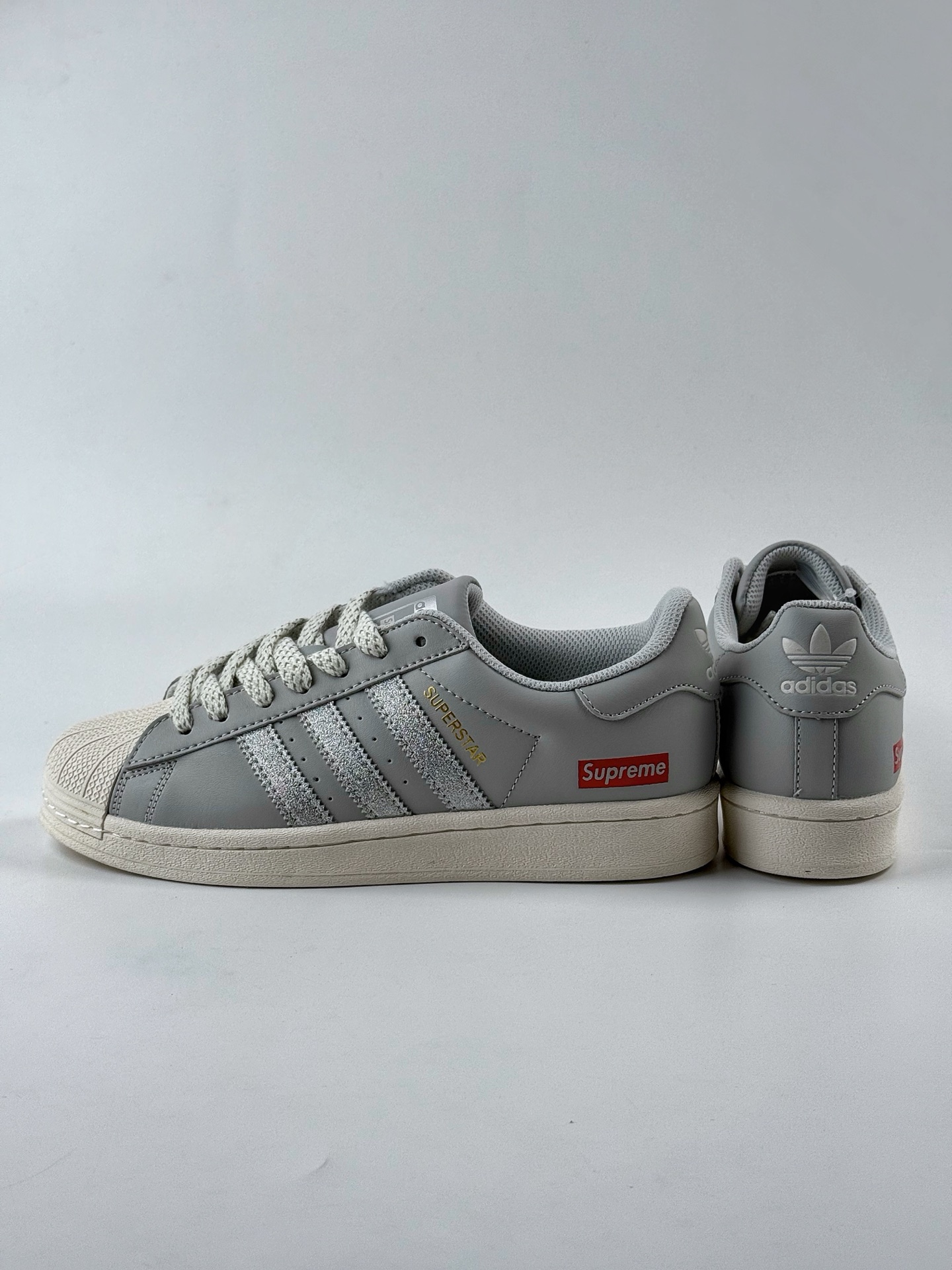 220 AD Originals Superstar x Supreme 灰白满天星 HD2208
