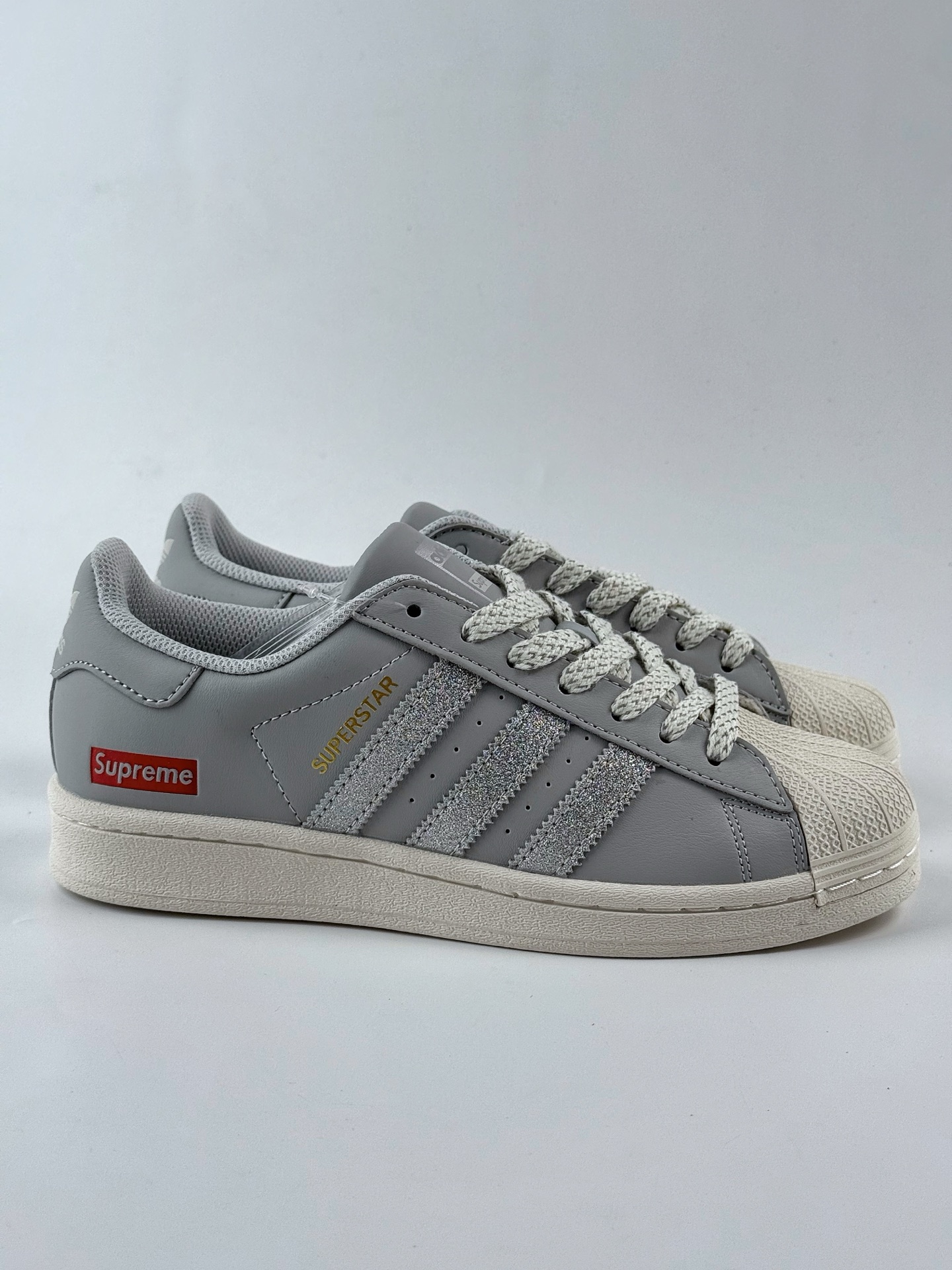220 AD Originals Superstar x Supreme 灰白满天星 HD2208