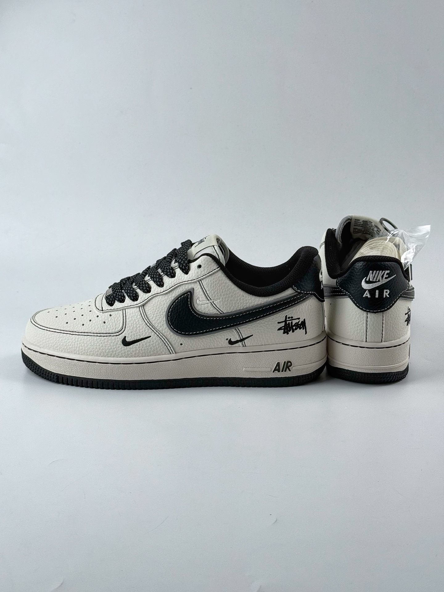 Nike Air Force 1 Low 07 x Stussy 白黑三小钩满天星 HH7518-059