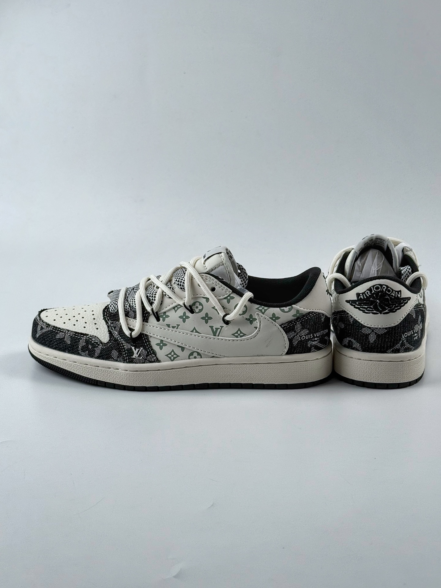 280 Travis Scott x Nike Air Jordan 1 Low x Louis Vuitton Air Jordan 1 Low 反转白黑绑带满天星倒钩 YX5066-323