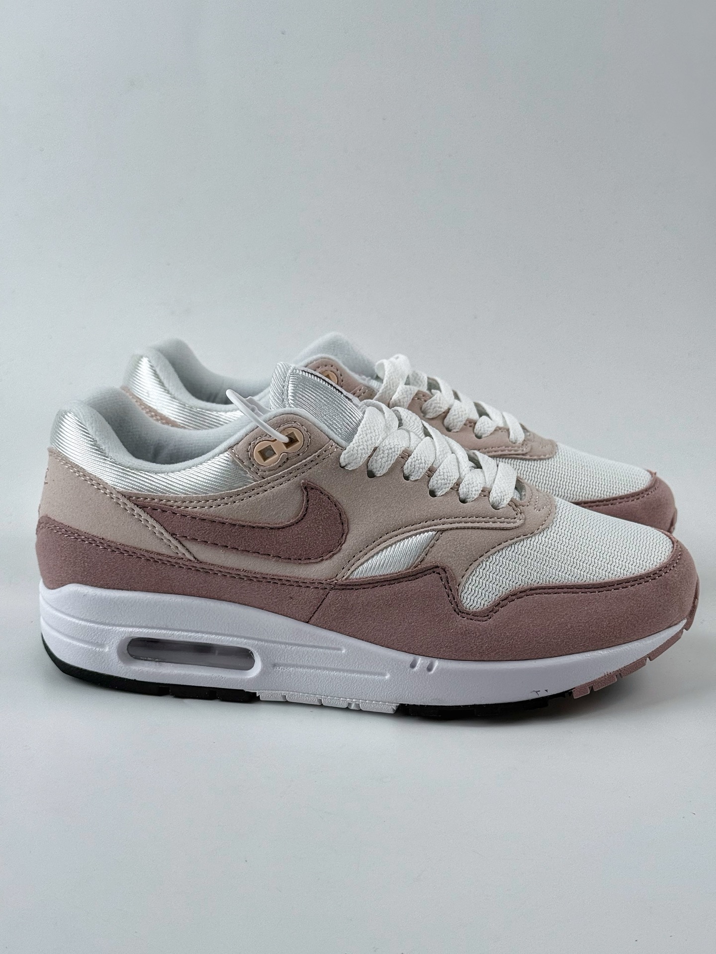 Nike Air Max 1 藕粉 复古休闲跑步鞋 DZ2628-106