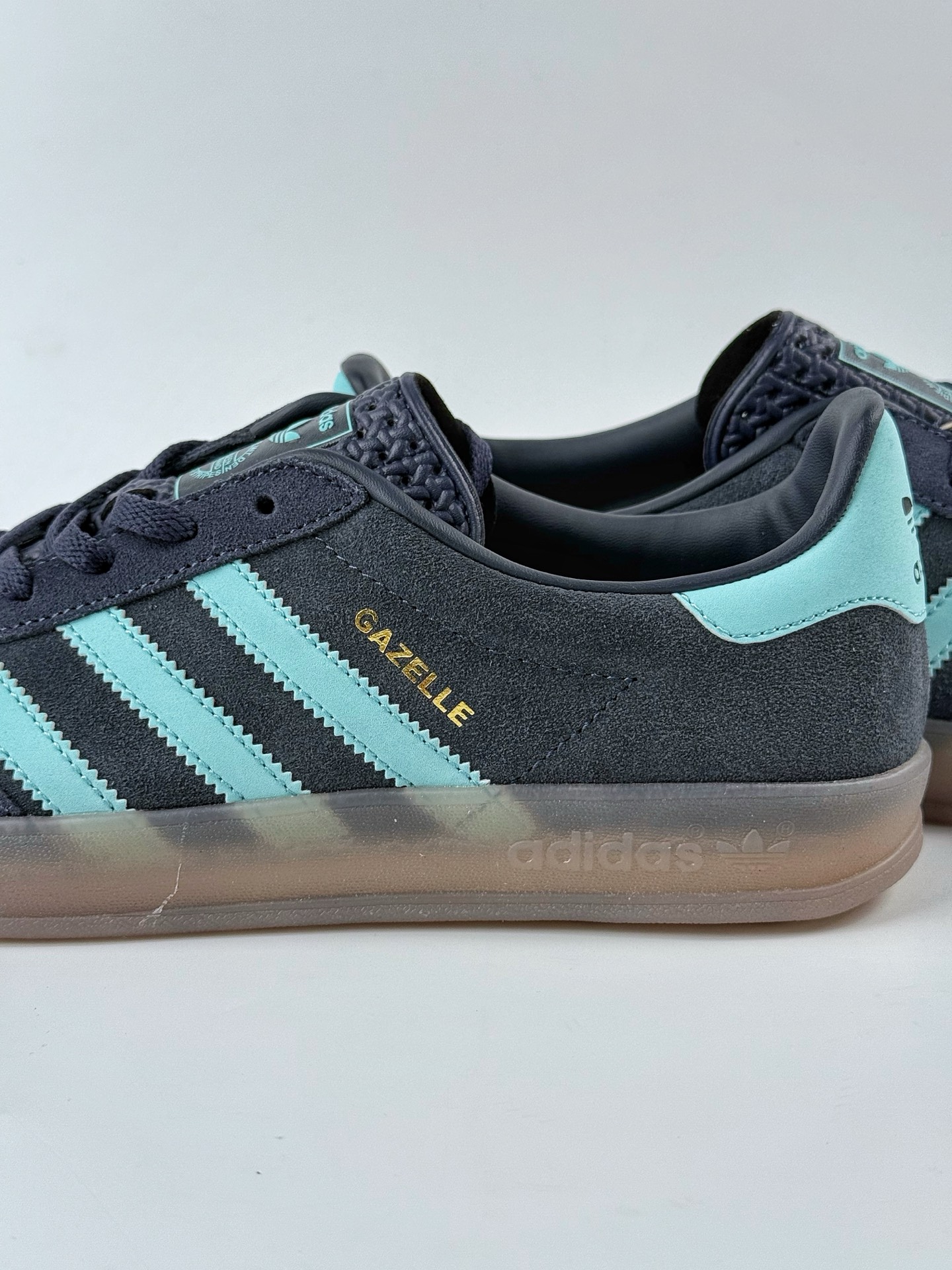 160 adidas Originals Gazelle INdoor 蓝绿 三叶草休闲防滑耐磨低帮板鞋 JI2587
