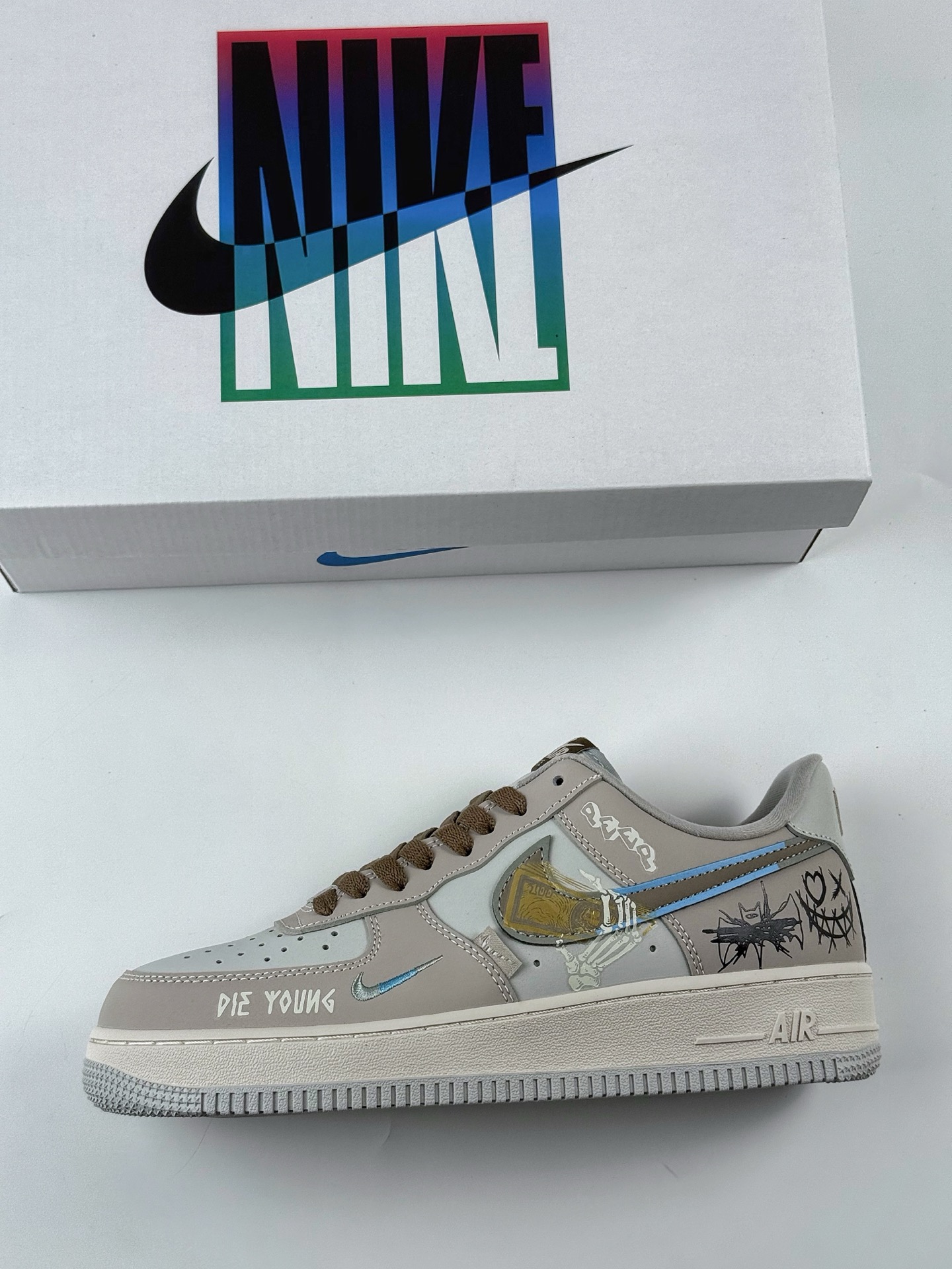 Nike Air Force 1 Low 07 白灰蓝小钩 XL2321-111