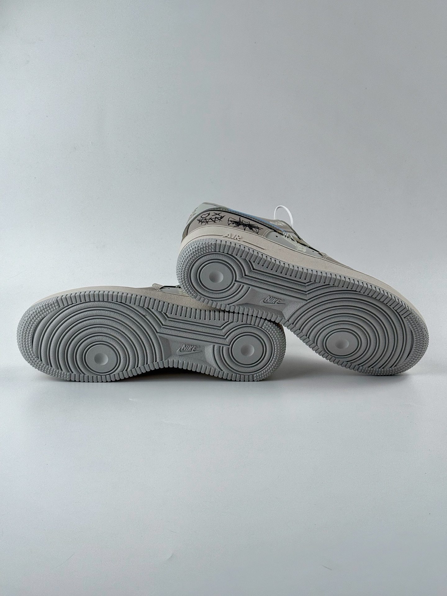 Nike Air Force 1 Low 07 白灰蓝小钩 XL2321-111
