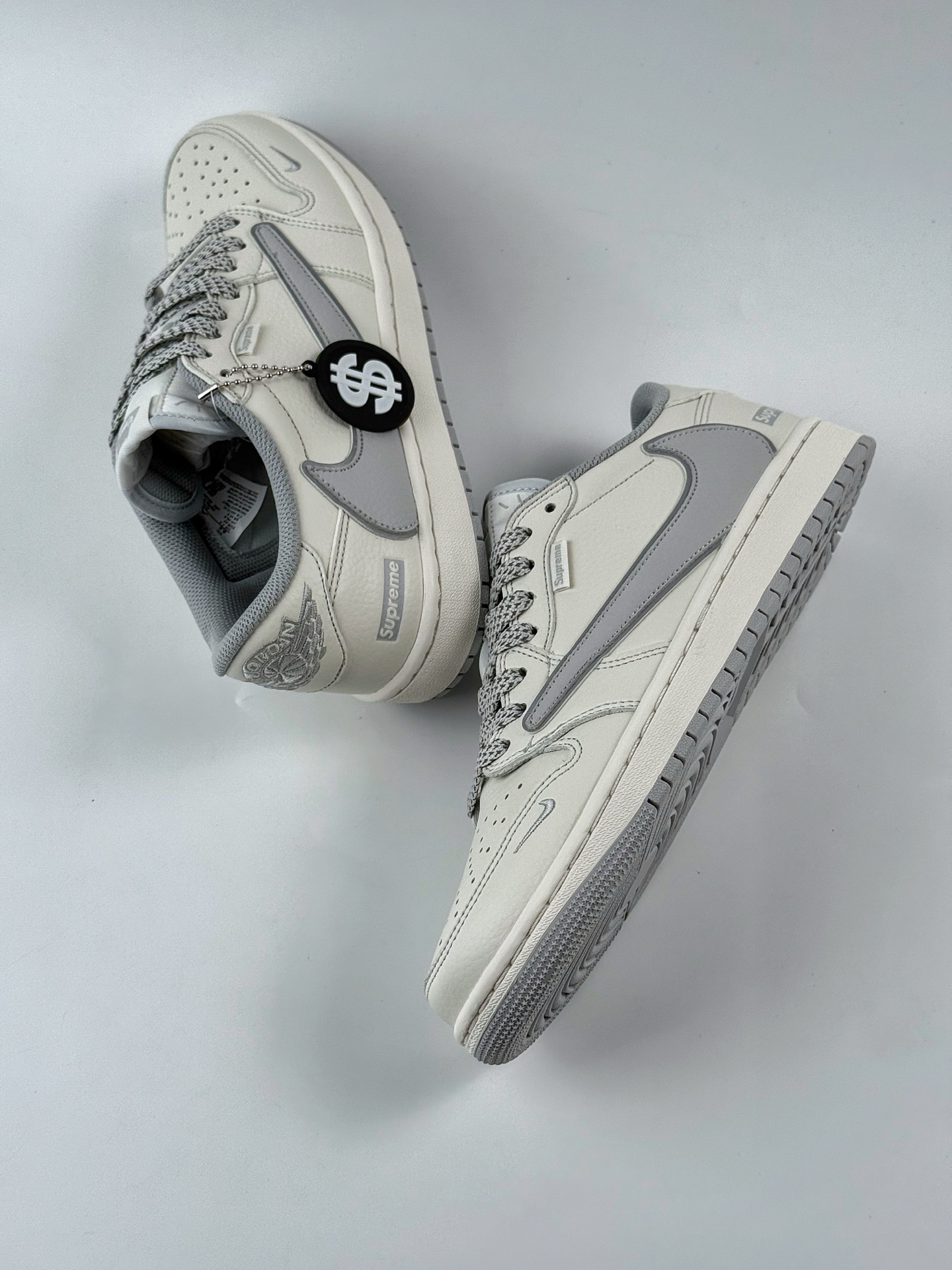 Travis Scott x Nike Air Jordan 1 Low x Supreme Air Jordan 1 Low 反转白灰小钩满天星倒钩 DH0223-322