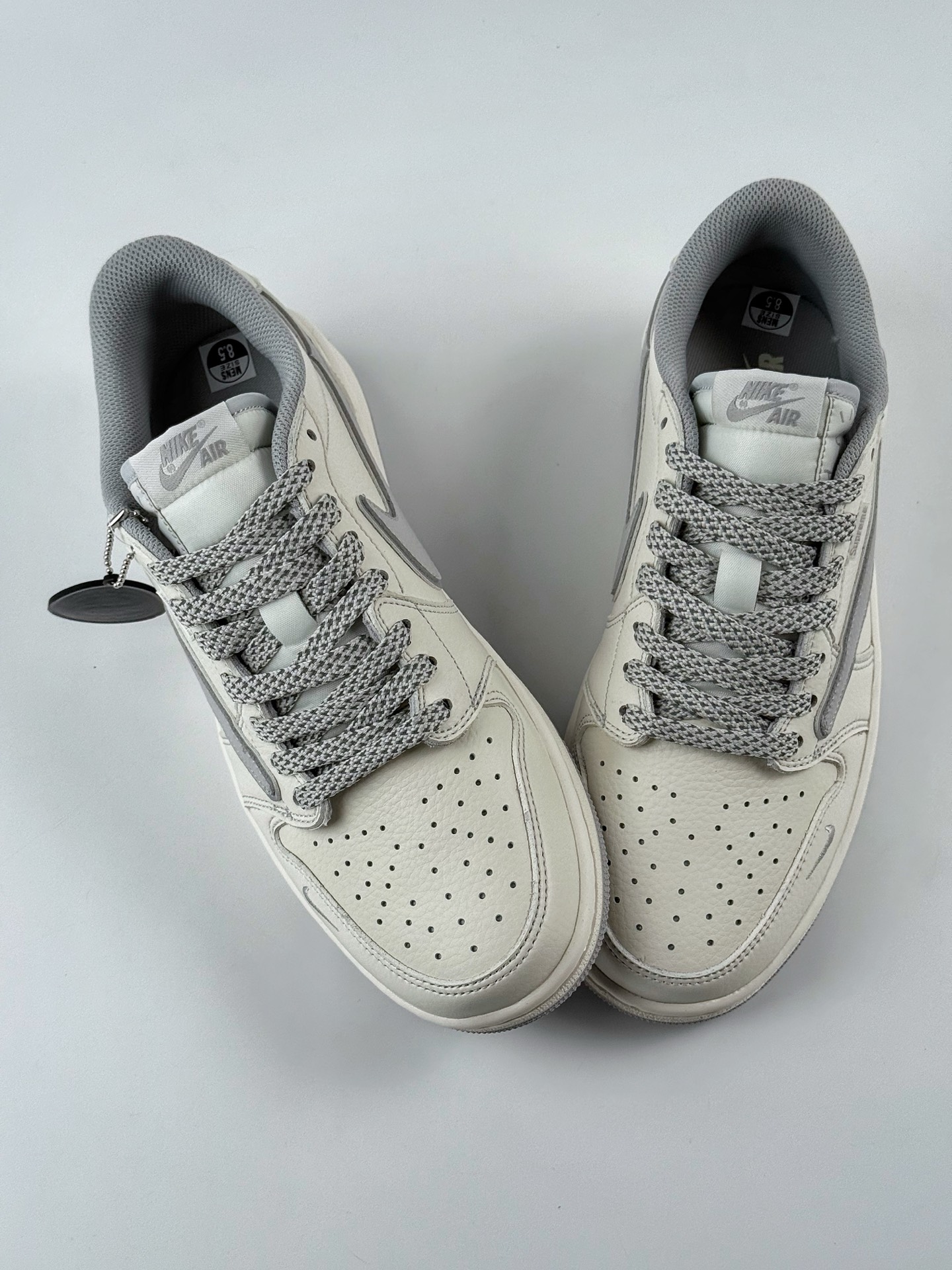 Travis Scott x Nike Air Jordan 1 Low x Supreme Air Jordan 1 Low 反转白灰小钩满天星倒钩 DH0223-322
