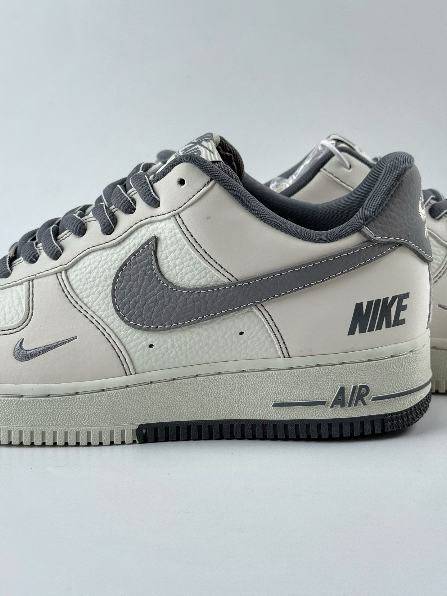 Nike Air Force 1 Low 07 白灰小钩 SC9207-534
