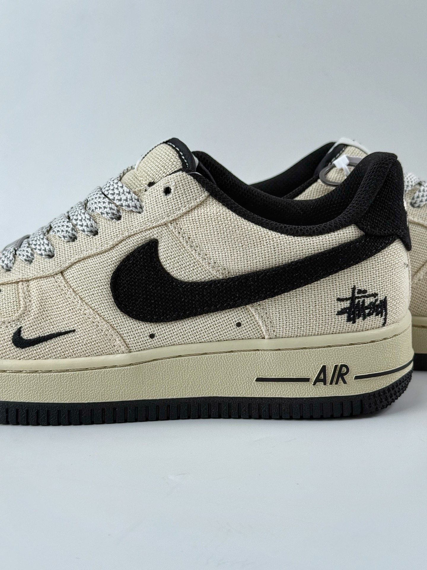 Nike Air Force 1 Low 07 x Stussy 米黑帆布小钩满天星 XX3168-153