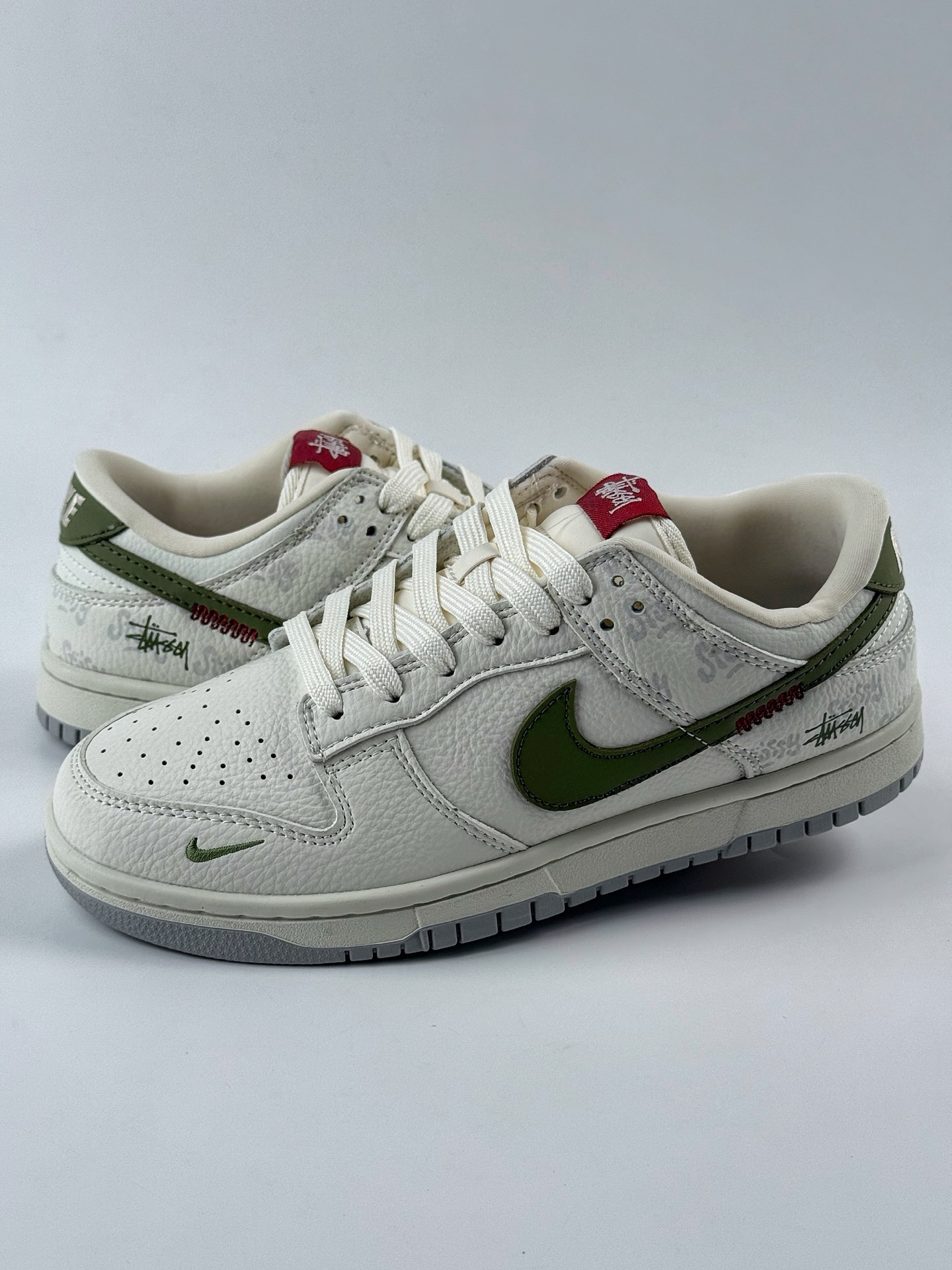 240 Nike SB Dunk Low x Stussy 白绿小钩 XY2026-156
