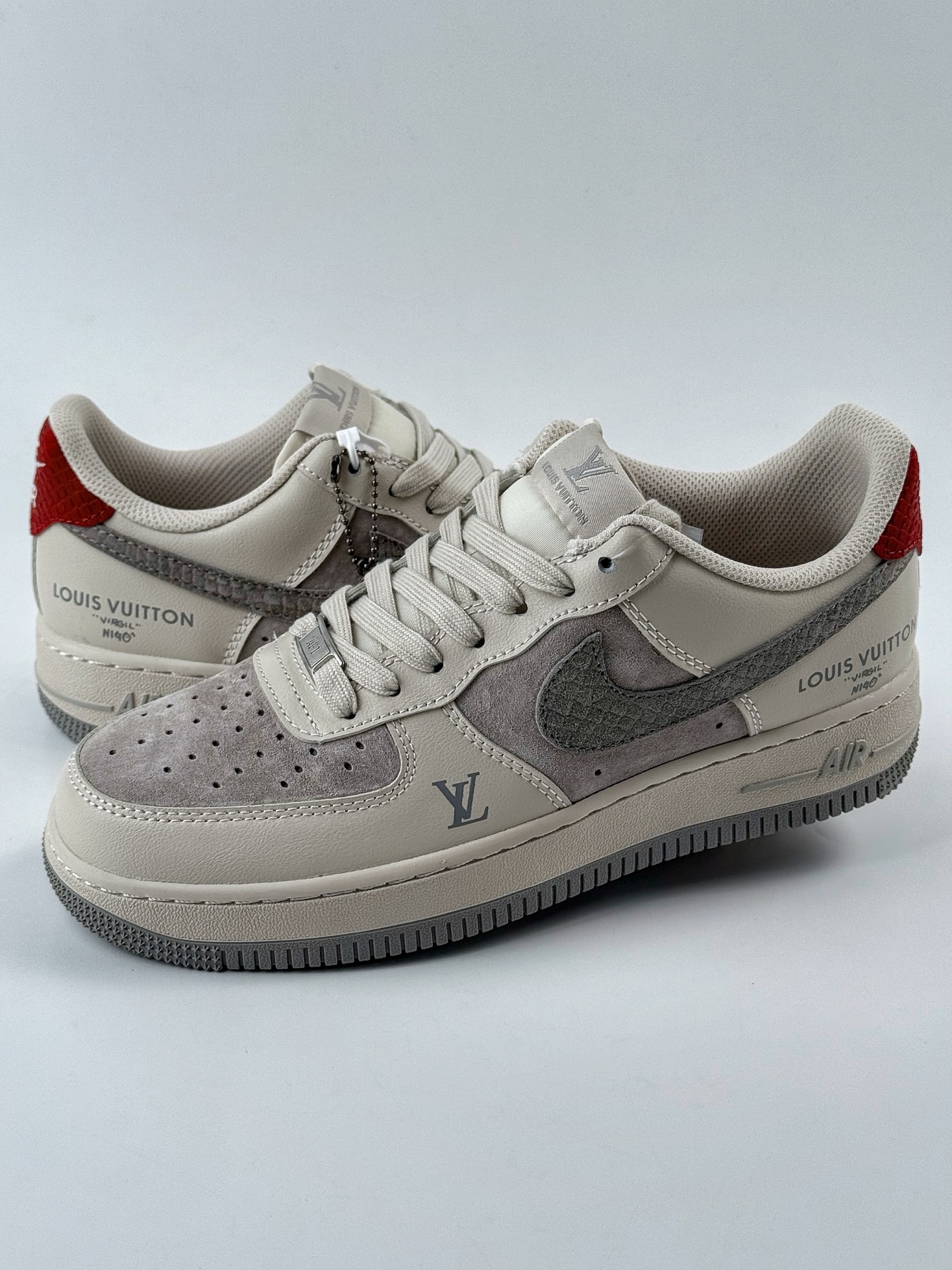 Nike Air Force 1 Low 07 x Louis Vuitton 灰红 XX3168-130