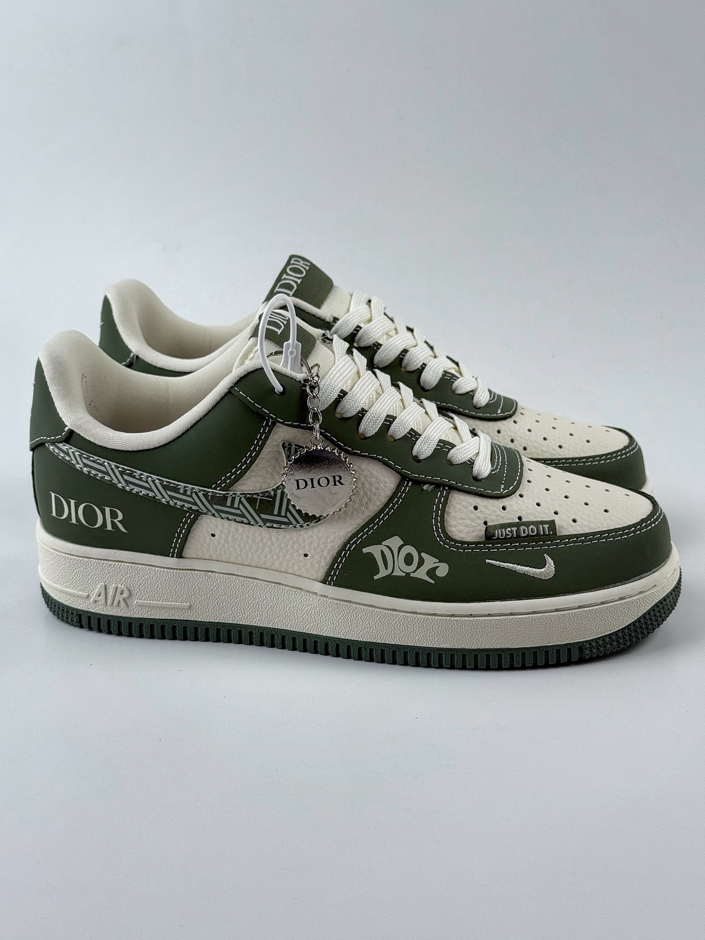 Nike Air Force 1 Low 07 x DIOR 绿白小钩 KK1988-081