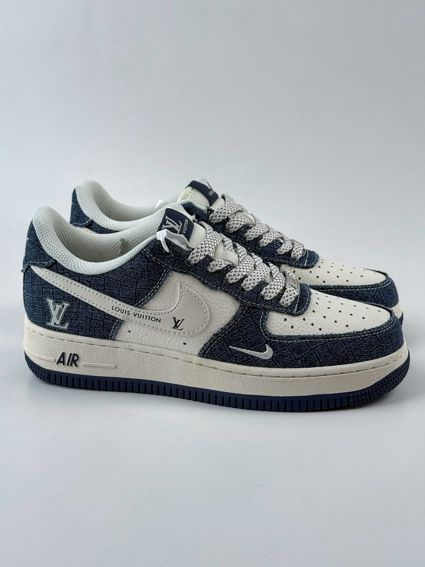 Nike Air Force 1 Low 07 x Louis Vuitton 蓝白牛仔小钩满天星 XS1958-551