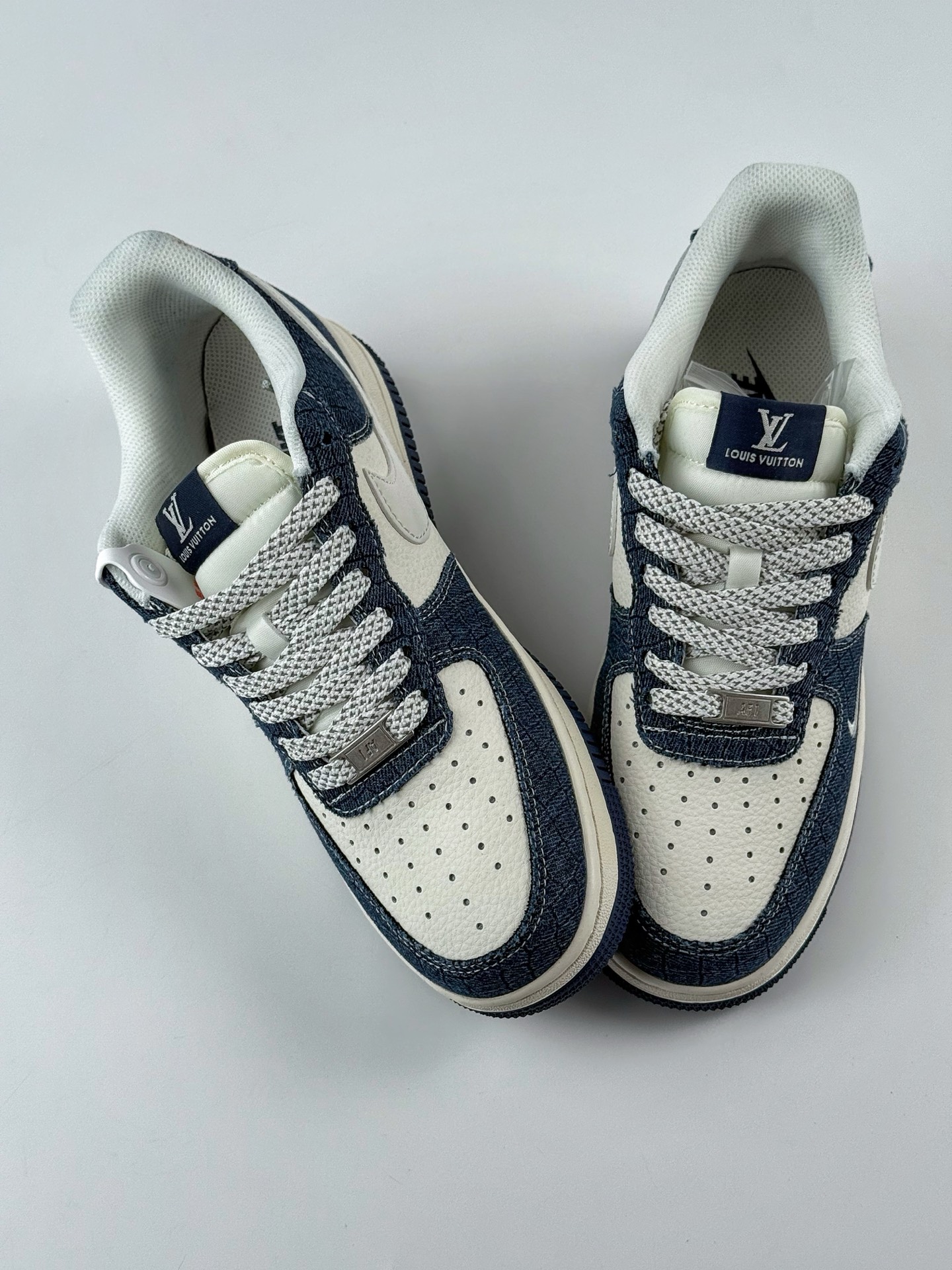 Nike Air Force 1 Low 07 x Louis Vuitton 蓝白牛仔小钩满天星 XS1958-551
