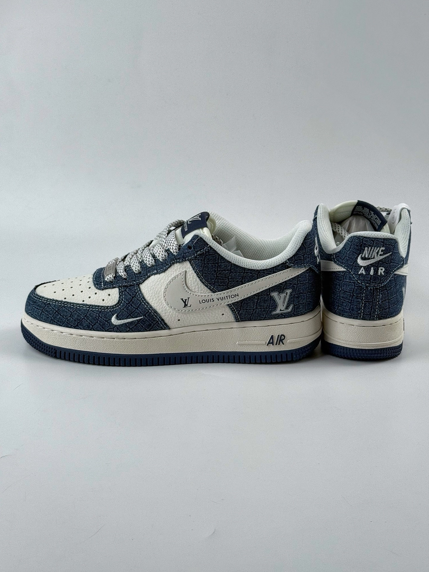 Nike Air Force 1 Low 07 x Louis Vuitton 蓝白牛仔小钩满天星 XS1958-551