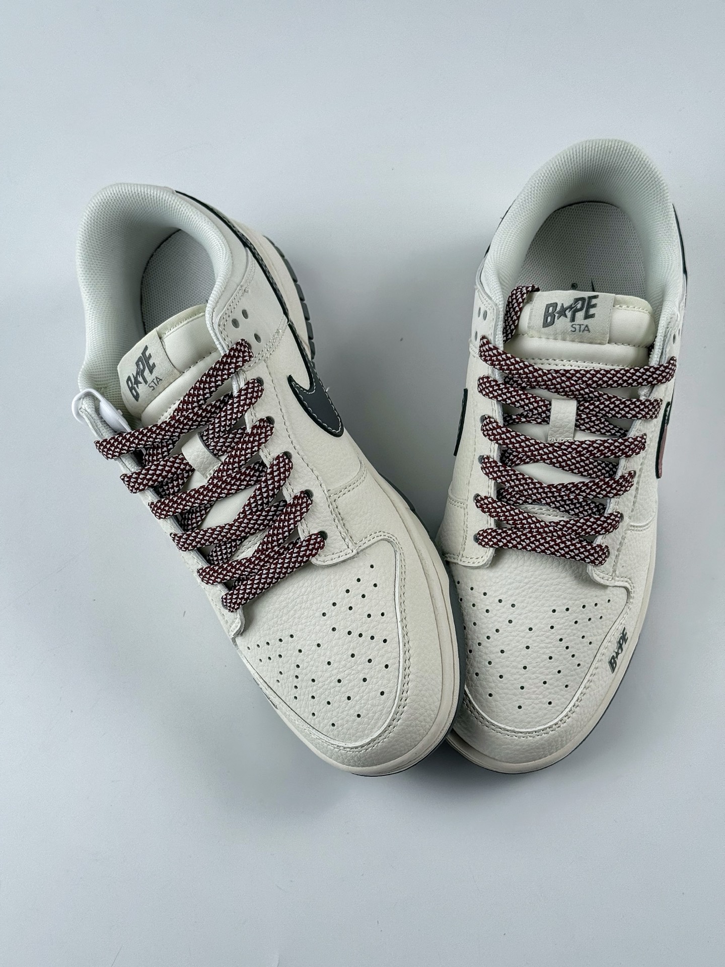 Nike SB Dunk Low x BAPE 白红黑满天星 JJ2508-561
