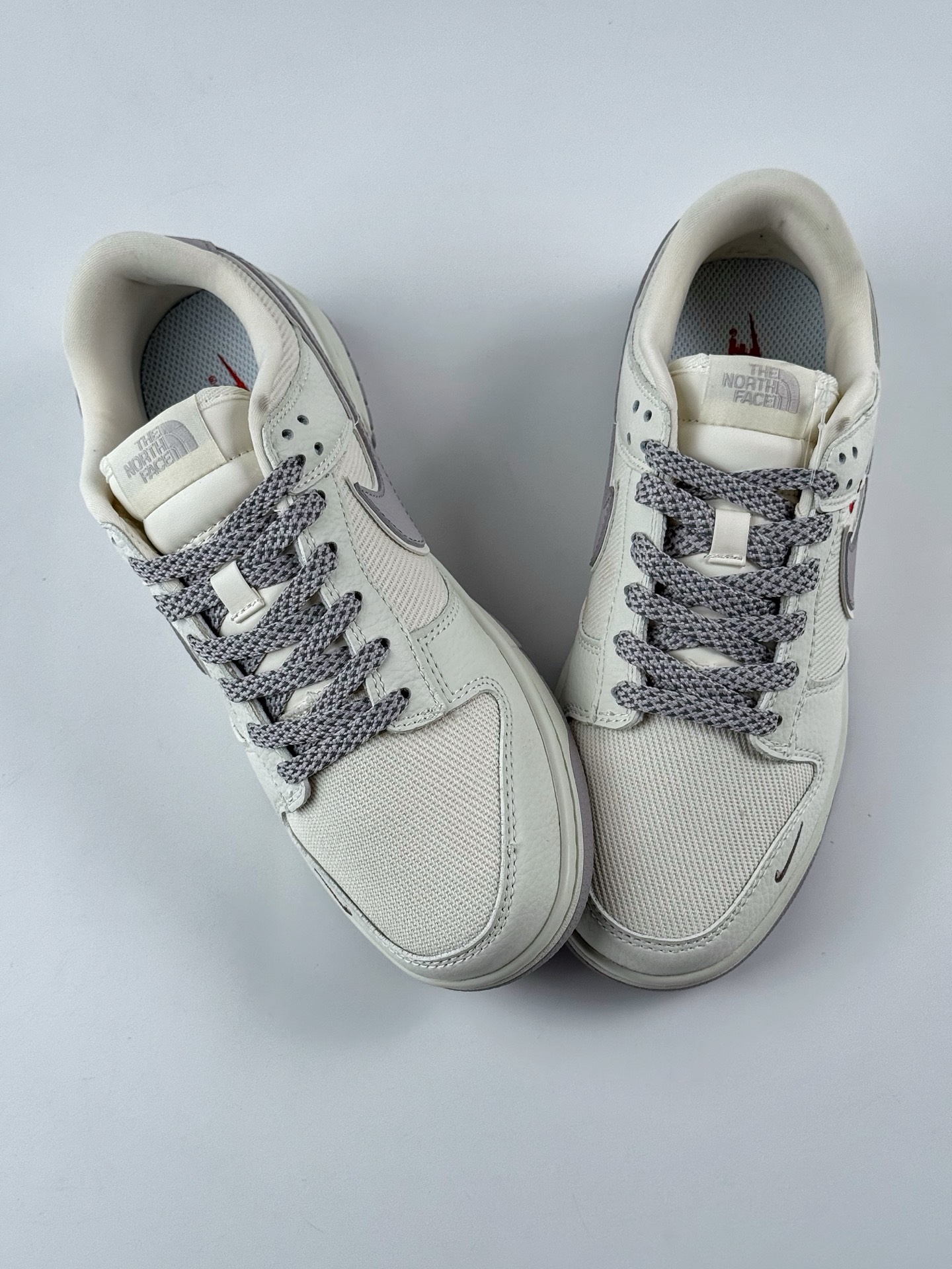 280 Nike SB Dunk Low x The North Face 白灰三小钩满天星 SC9207-413