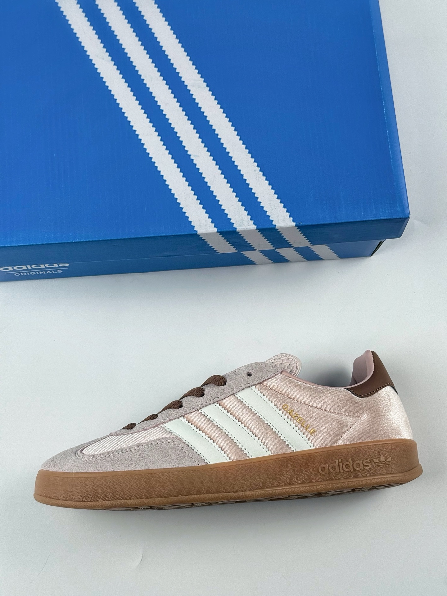 adidas Originals Gazelle INdoor 粉白 三叶草休闲防滑耐磨低帮板鞋 JR0232