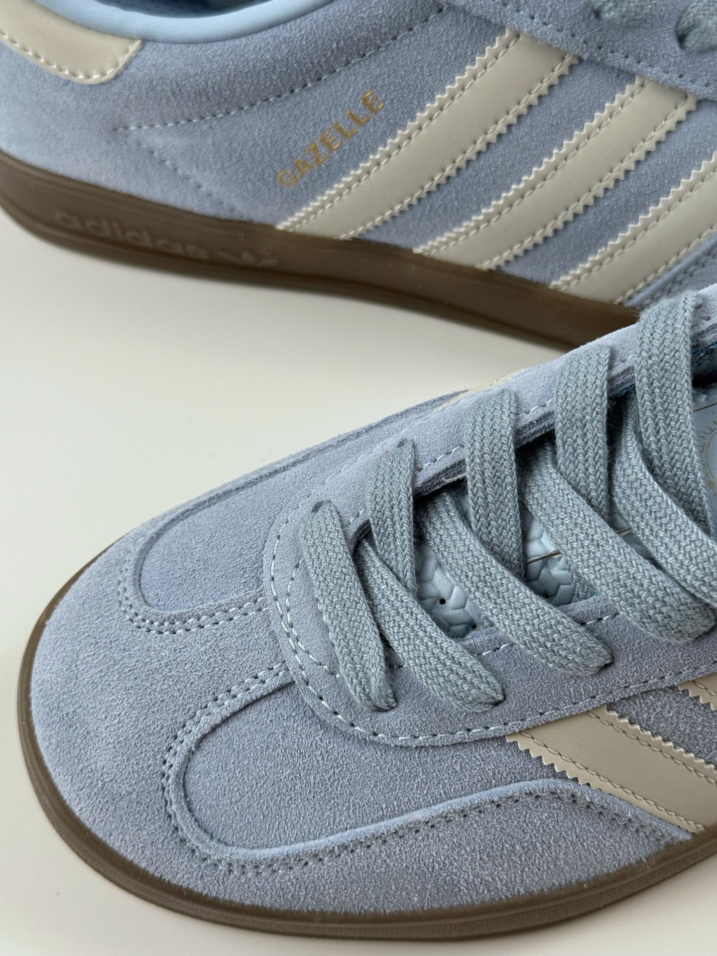 adidas Originals Gazelle INdoor 蓝白 三叶草休闲防滑耐磨低帮板鞋 JI2717